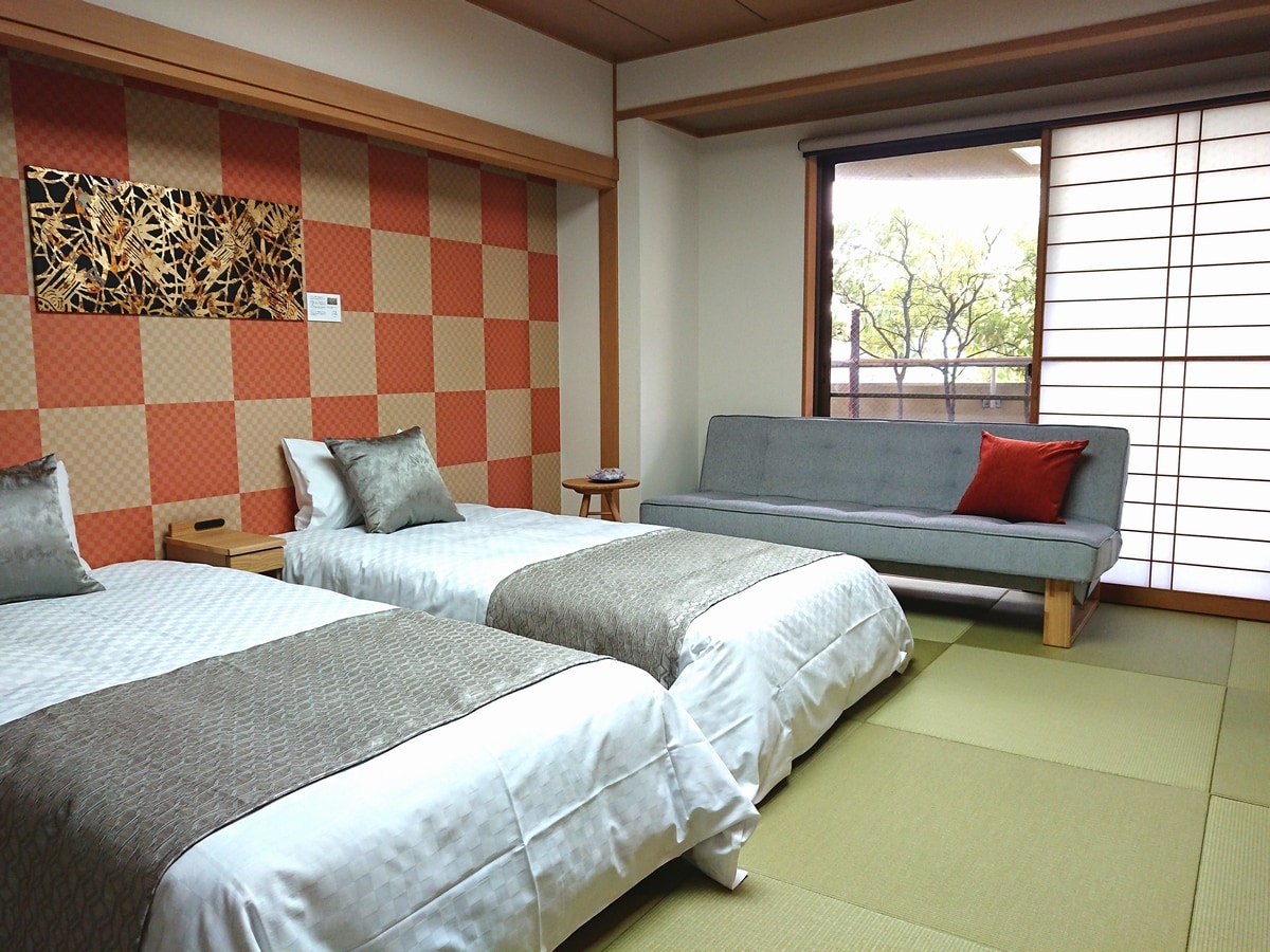 An example of a Japanese-style room with a bed