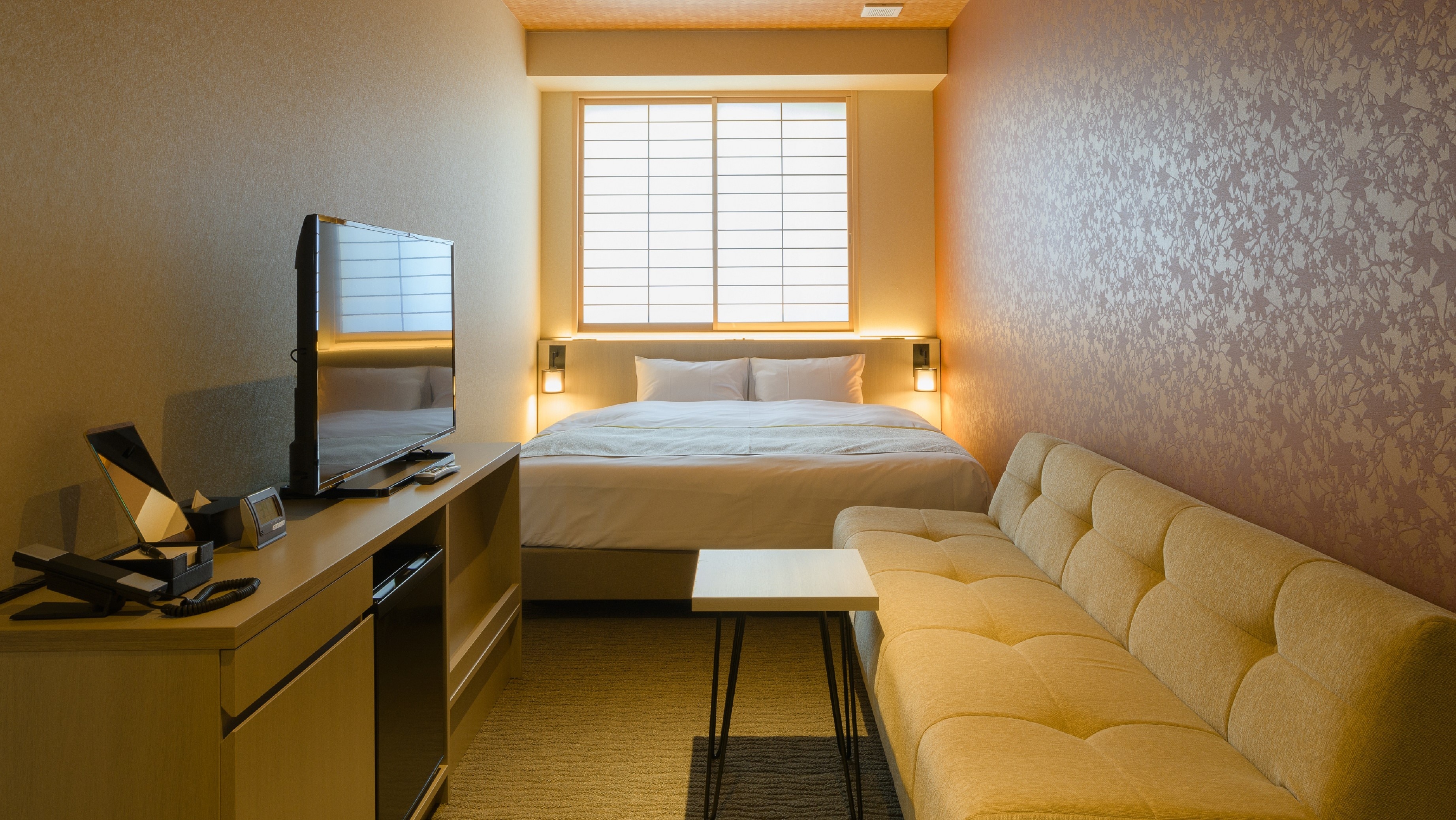 Standard double with sofa (1 to 3 people)