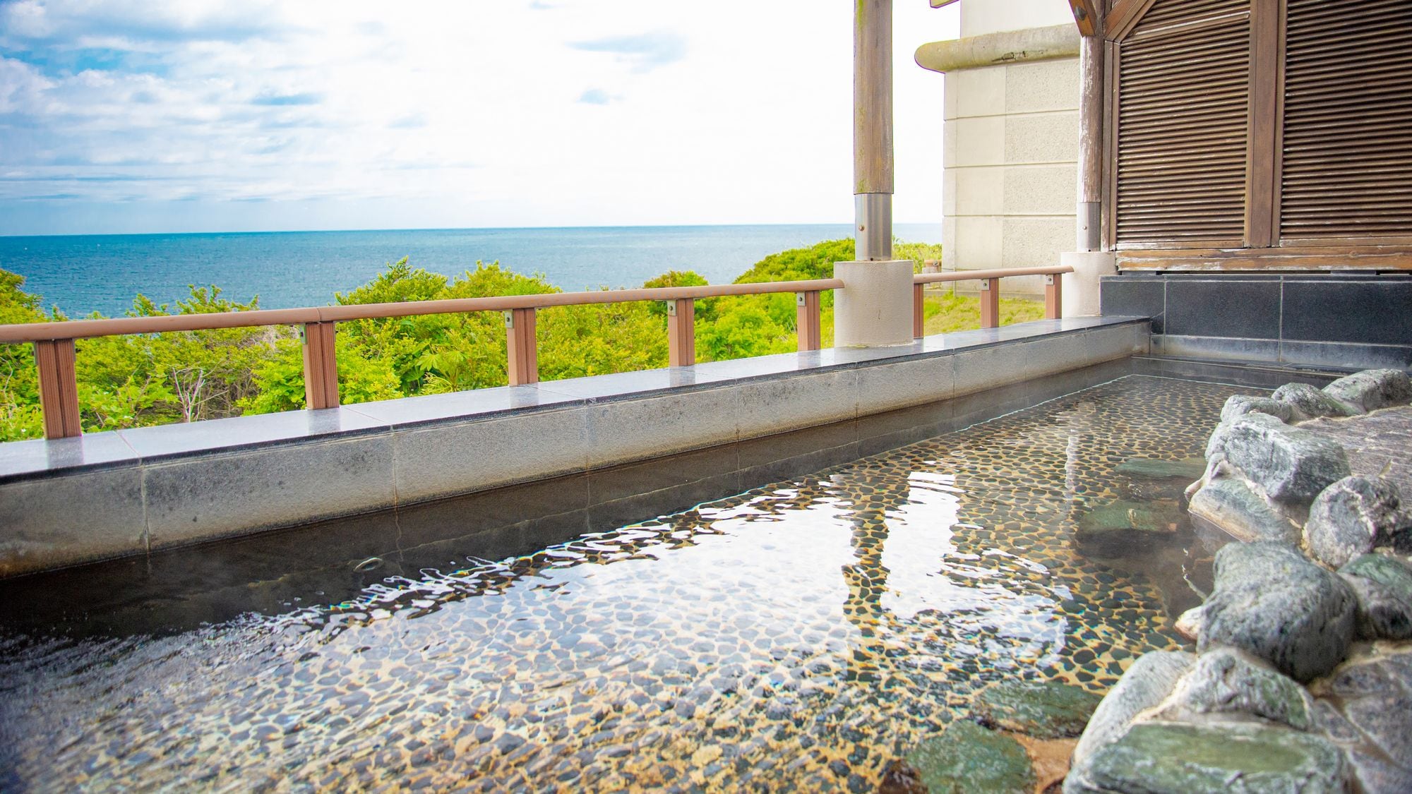 Sea view open-air bath <male bath>