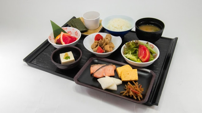 Paket makanan Jepang③