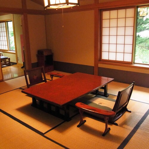 * [Example of guest room] All Japanese and Western rooms are continued for a relaxing time.