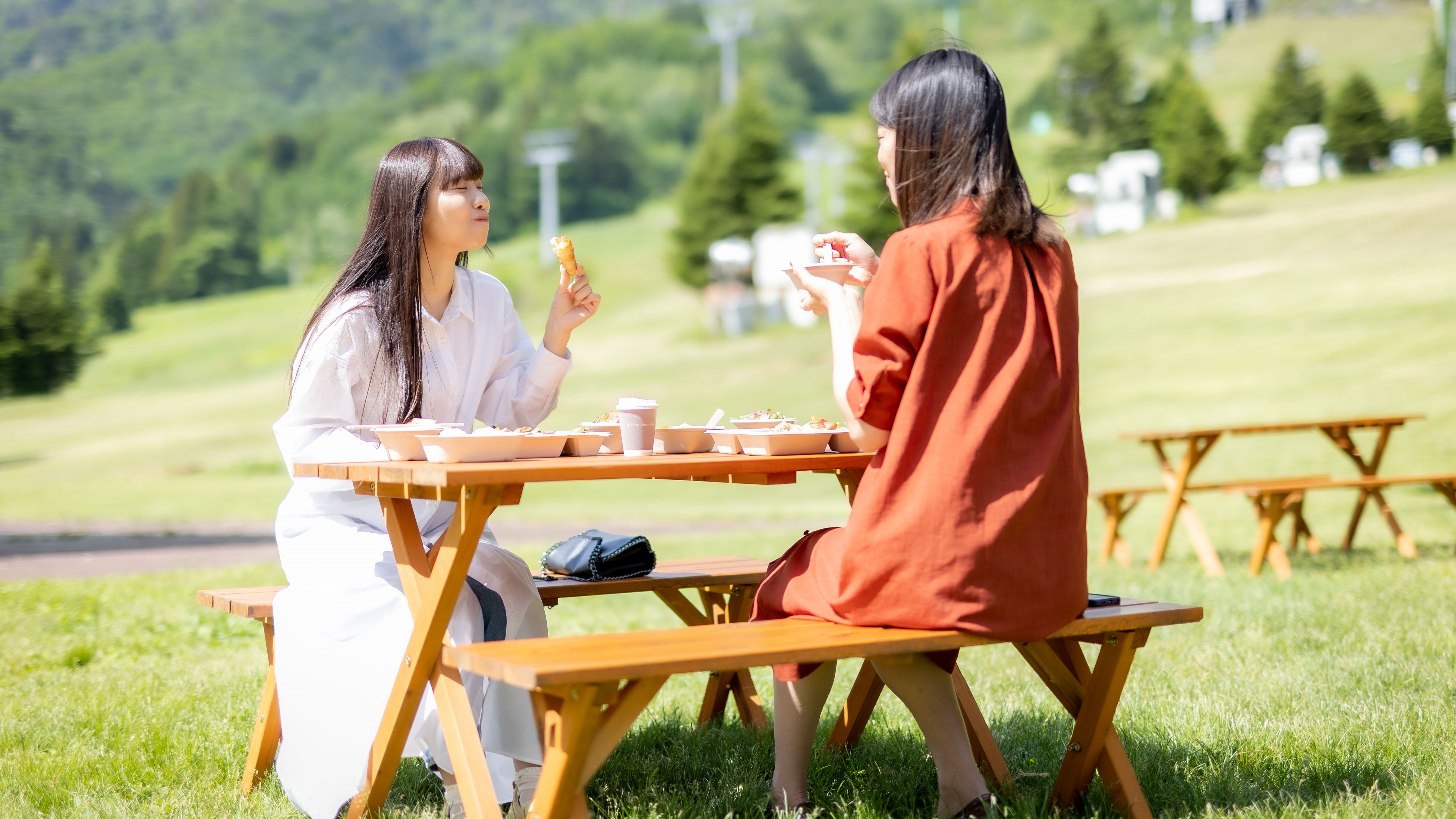 고원의 아침 식사 ~자연 속에서 먹는 우아한 아침 식사를~