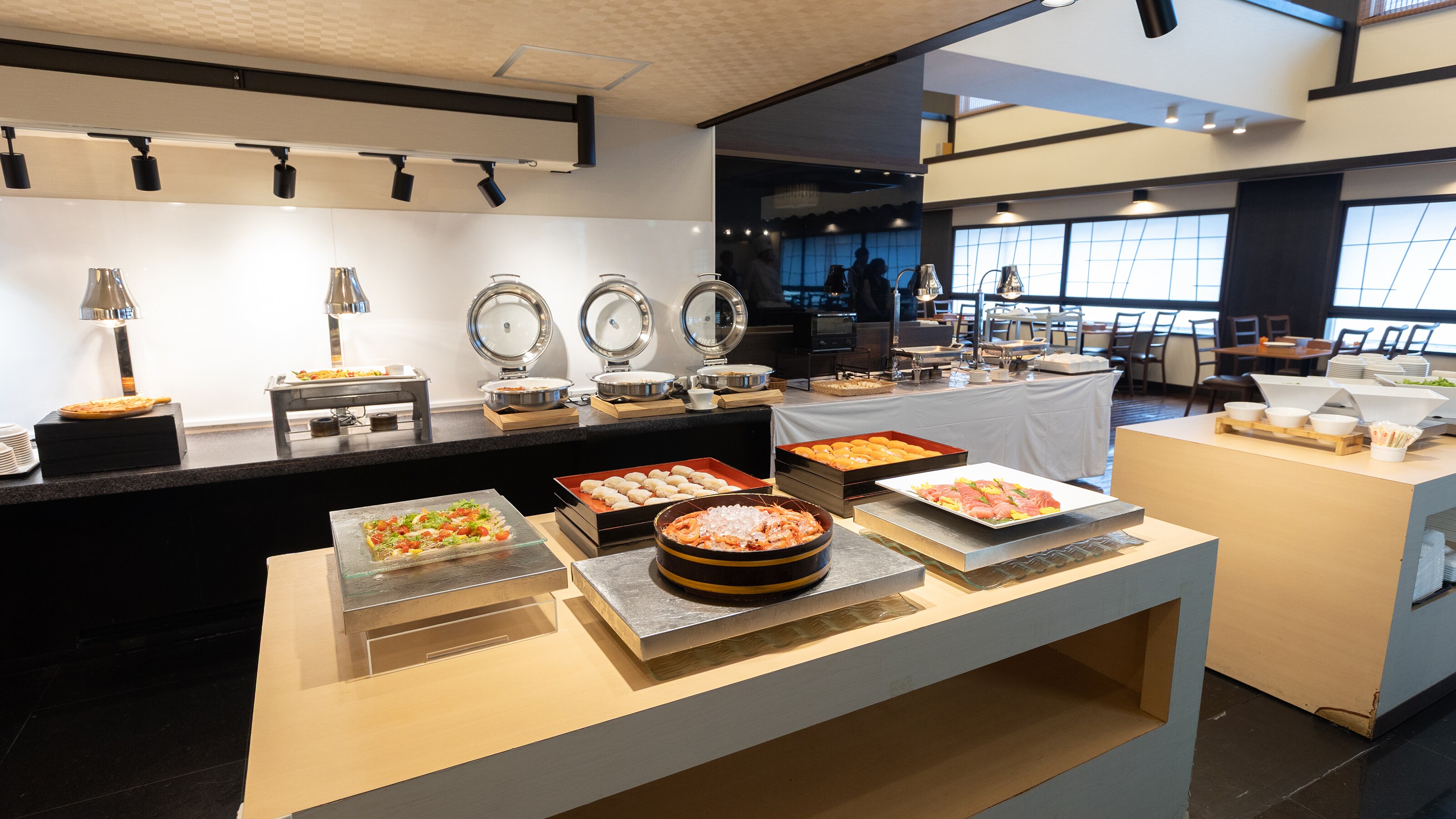 半自助晚餐示例