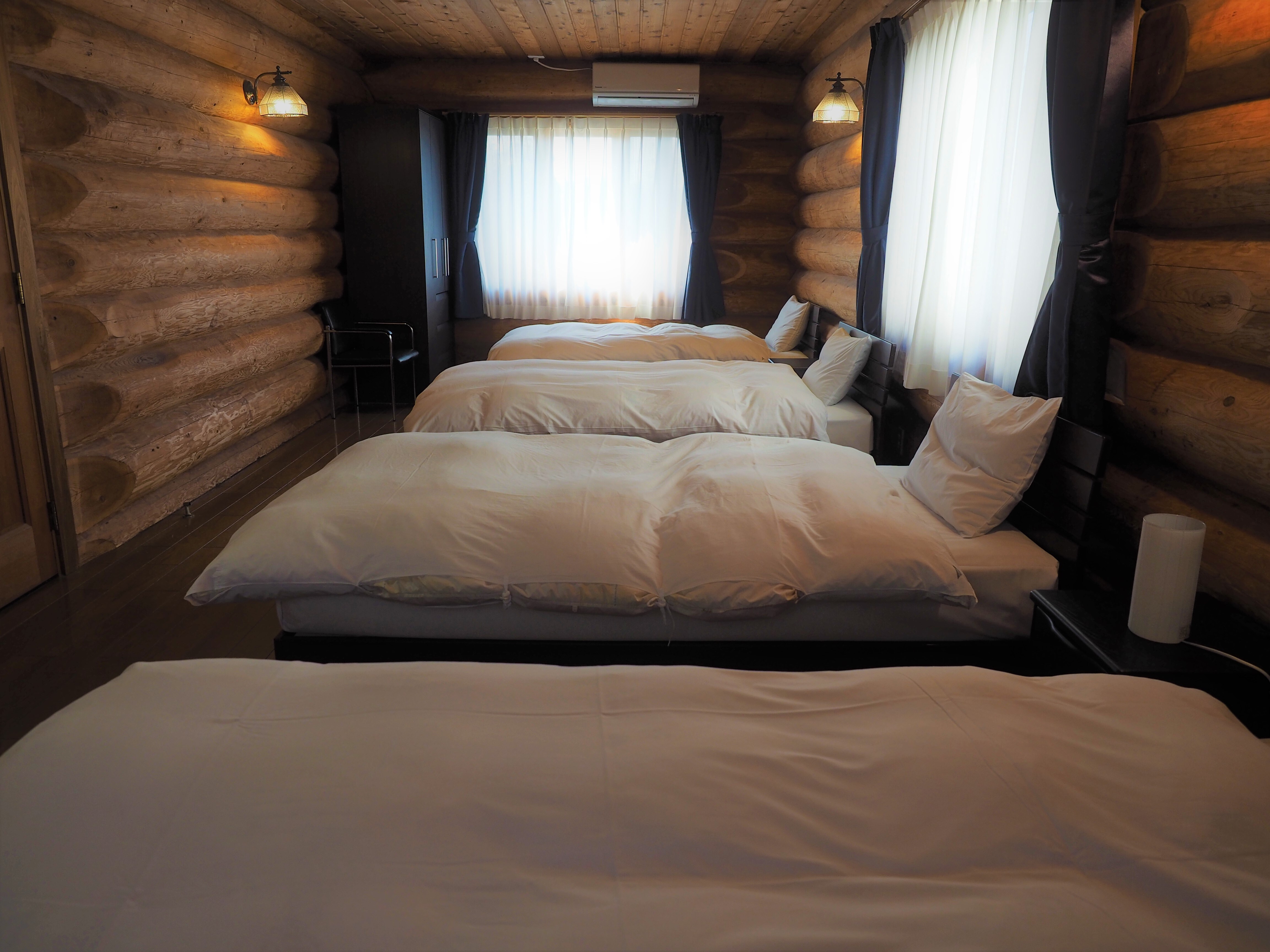 Bedroom 1F
