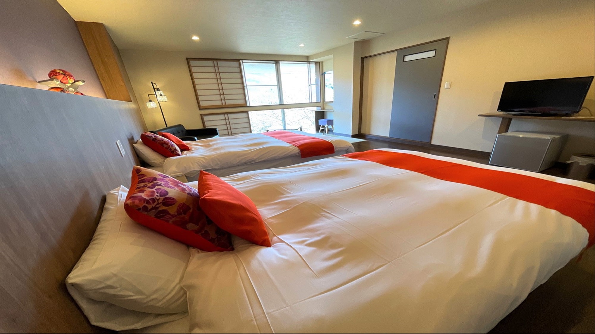 Japanese modern guest room with bath