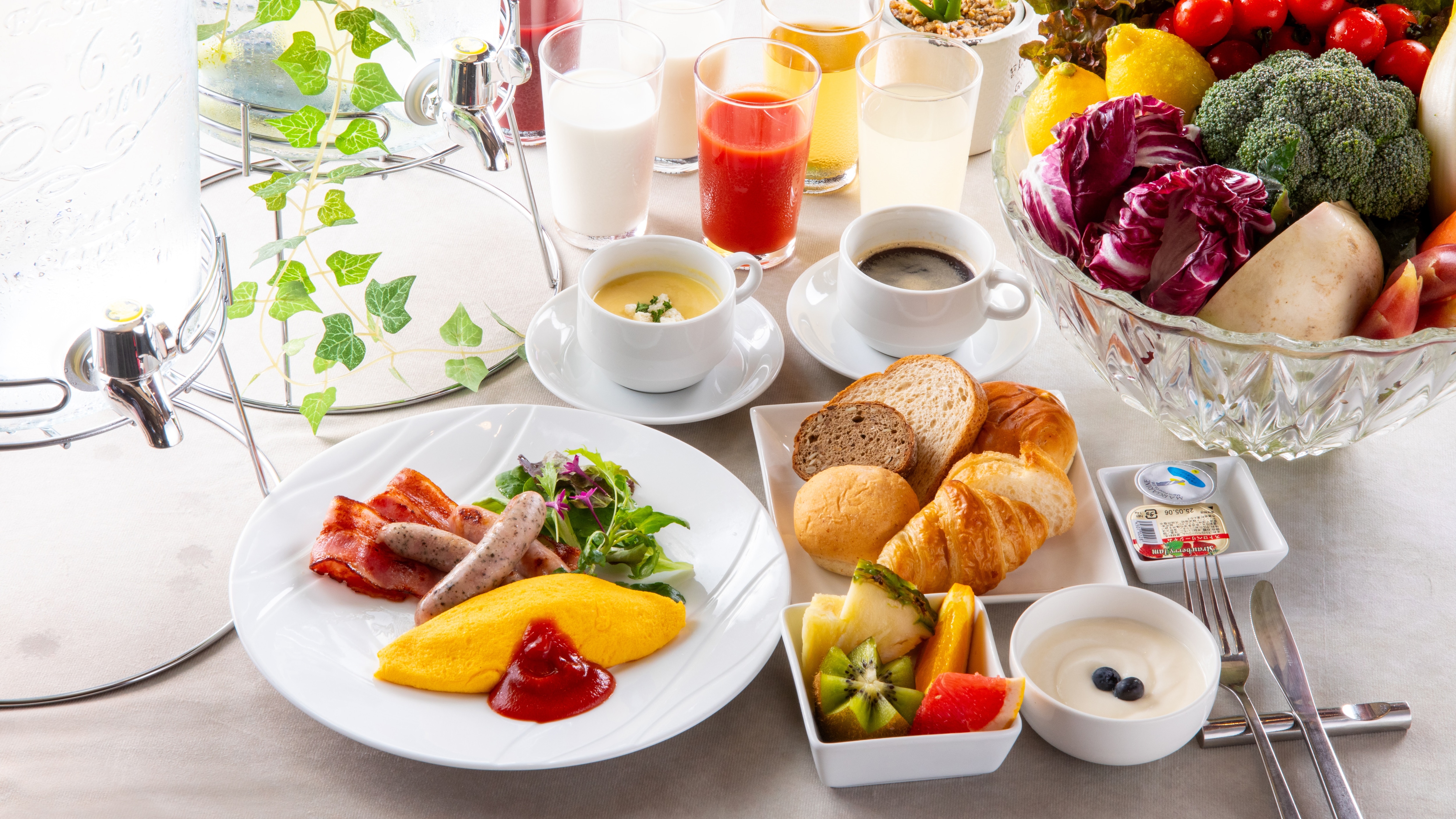 Contoh sarapan prasmanan *Ini adalah gambar.