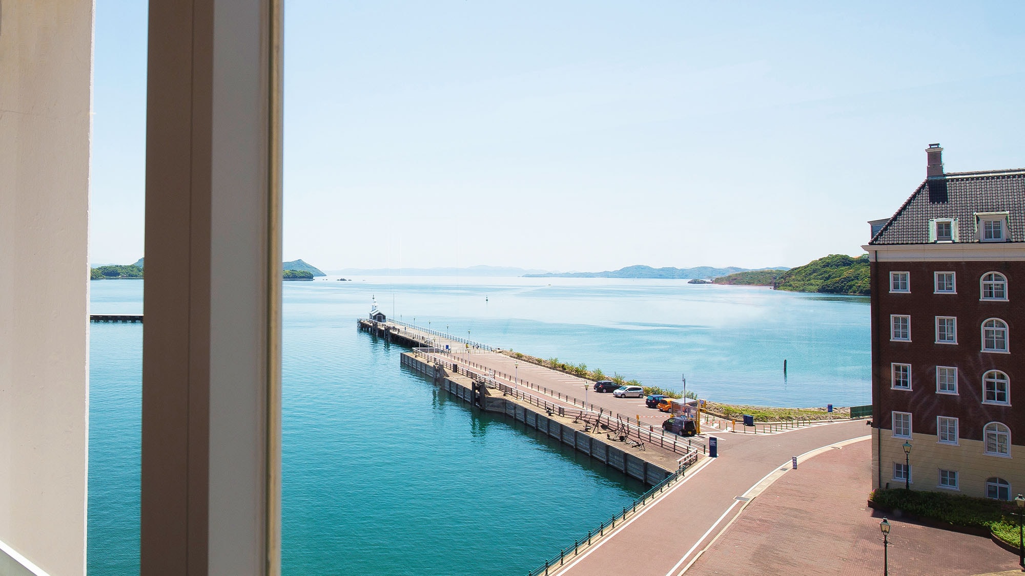 [Example of a view] View from a Deluxe Harbor View Room (for illustrative purposes only)