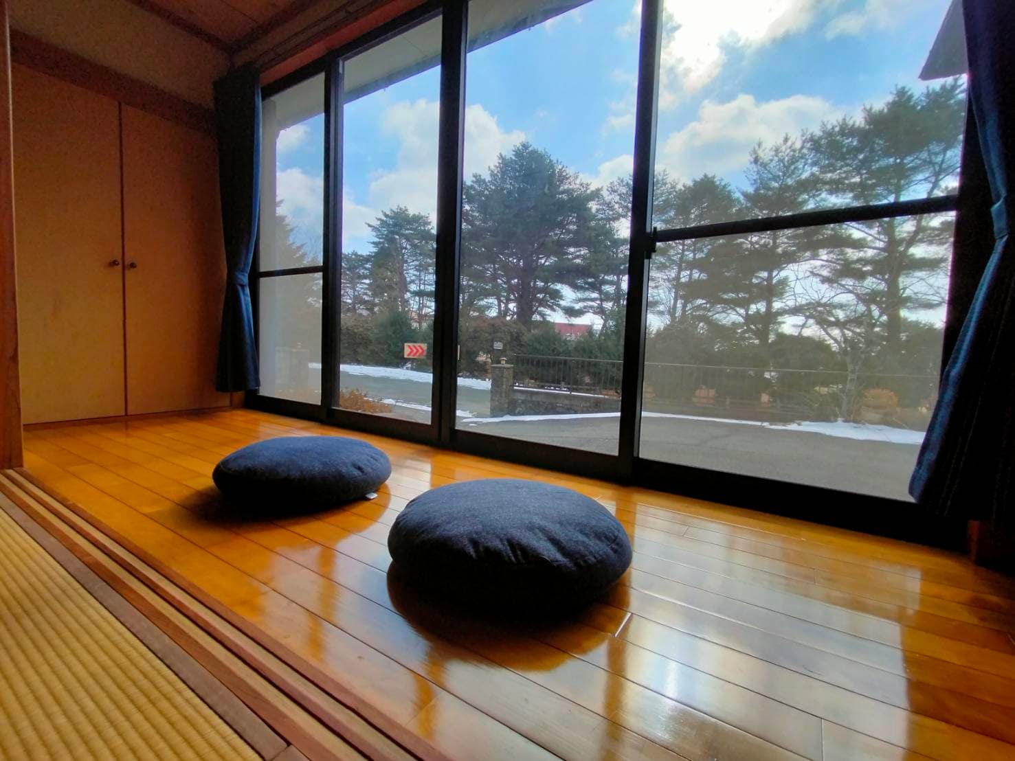 The south-facing veranda is the best spot for sunbathing.