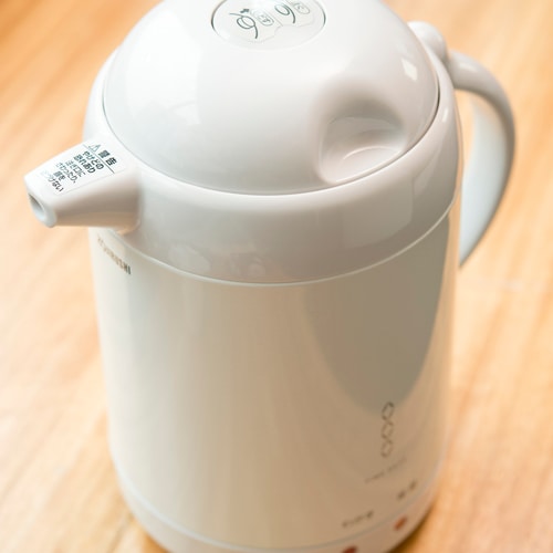 [Room facilities] Electric kettle (image)