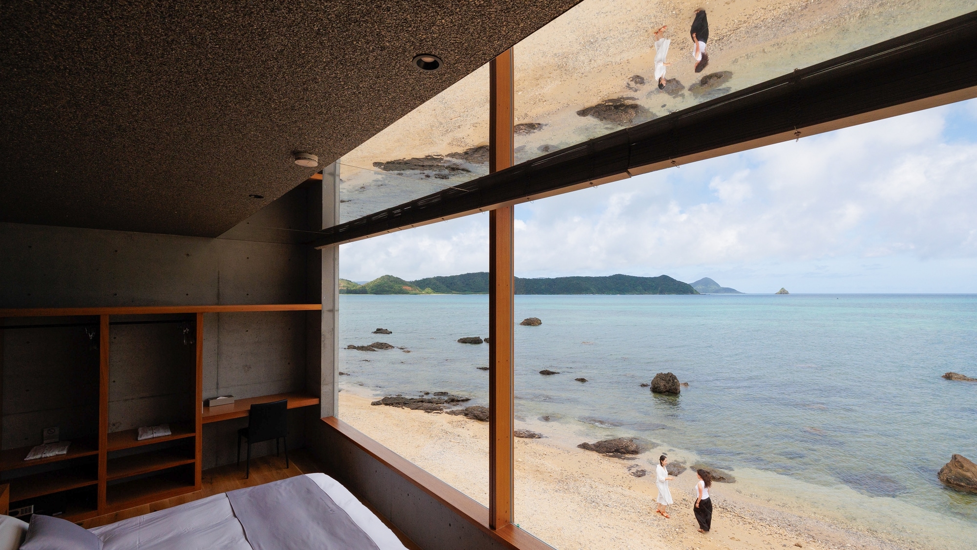 [วิลล่าสวีทเอ็กซ์คลูซีฟ เตียงควีนไซส์ เมซอเน็ต] เดินเพียง 10 วินาทีถึงชายหาดตรงหน้าคุณ