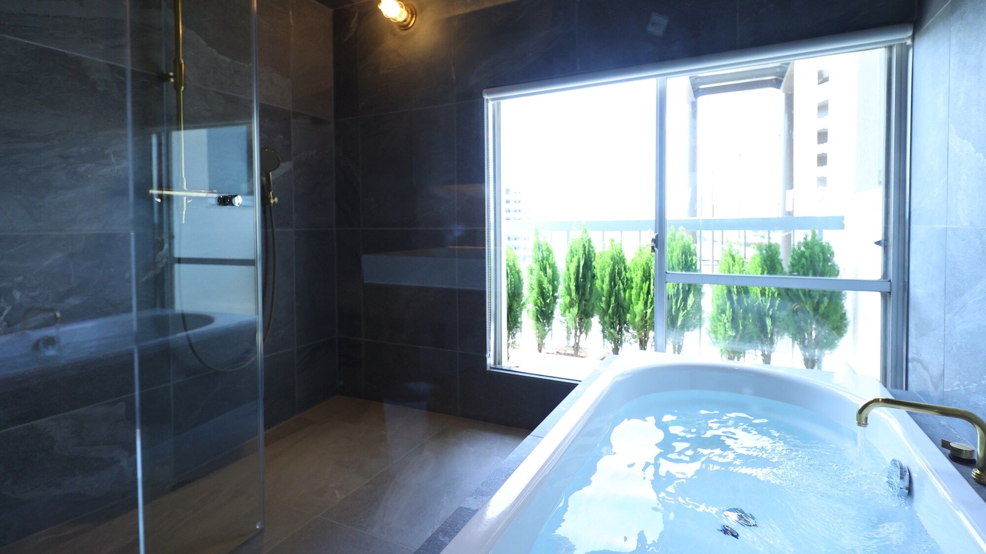 比邁頂樓特價房衛生間