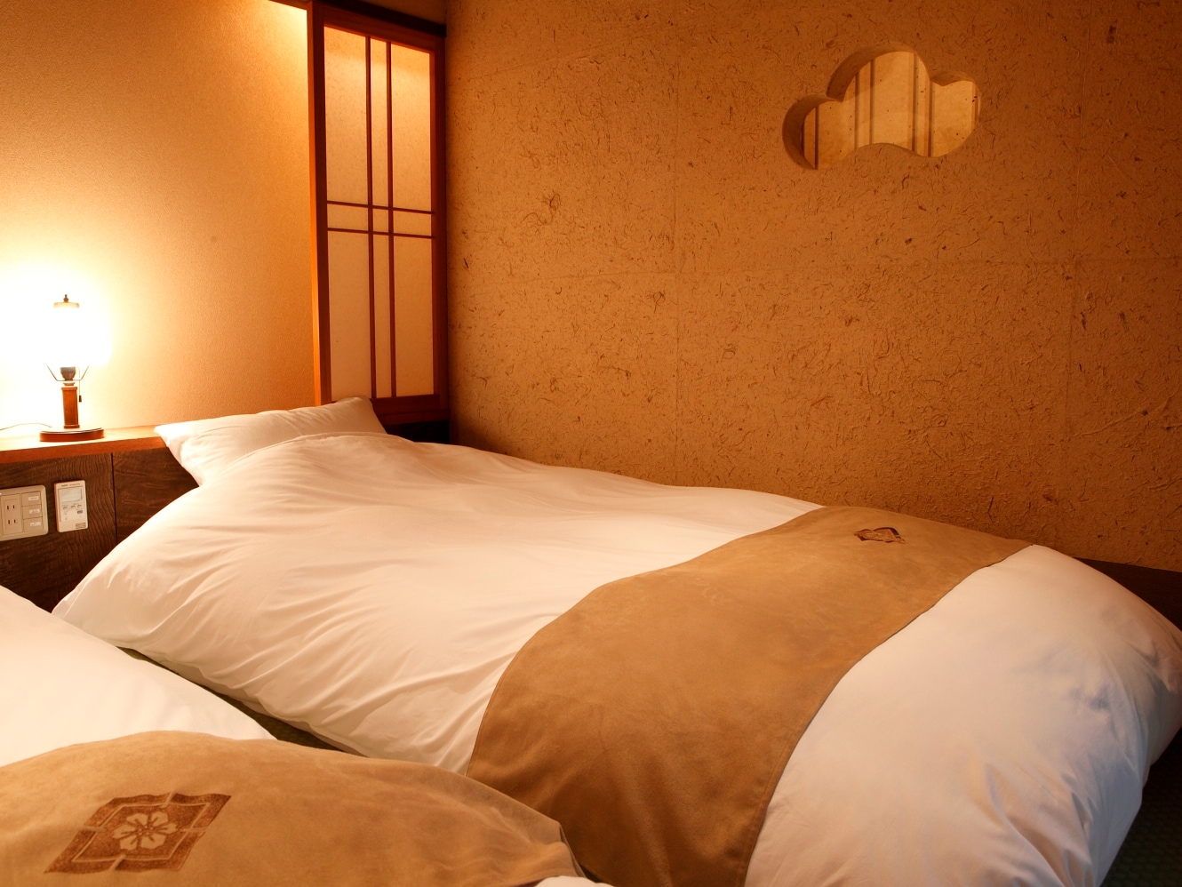 [Guest room] Japanese-Western style room A (36㎡) with hot spring open-air bath