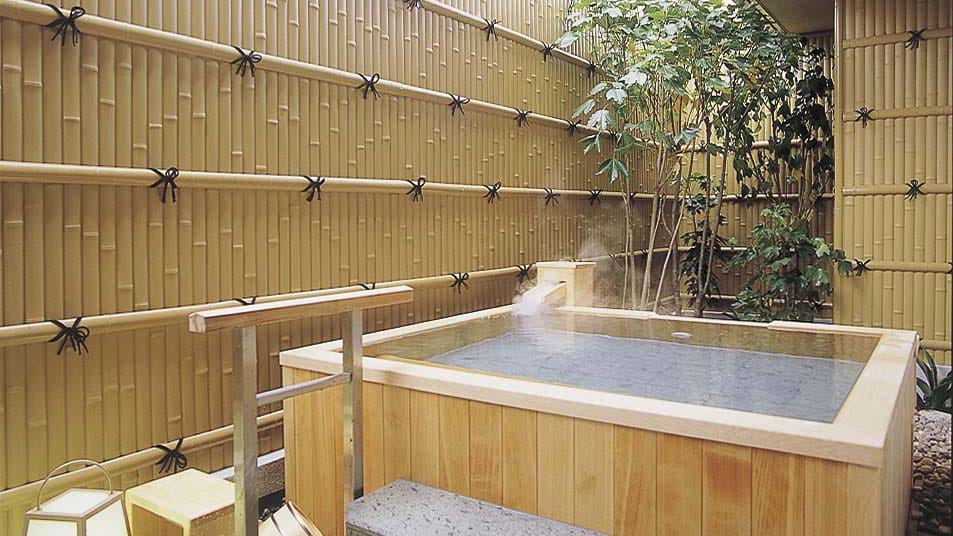 Hakuun no Yakata, Phòng kiểu phương Tây có bồn tắm suối nước nóng ngoài trời, Phòng 339 (Phòng kiểu phương Tây, có nhà vệ sinh), không hút thuốc
