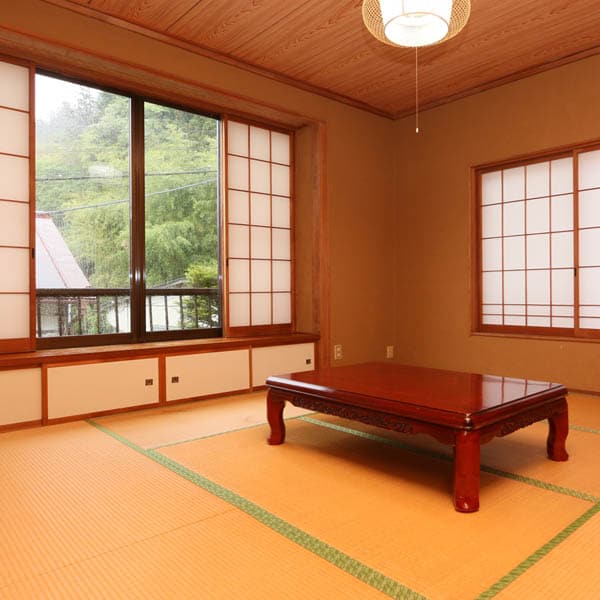{Annex} *As this building is on the approach to the shrine, we are able to provide it at a reasonable price!