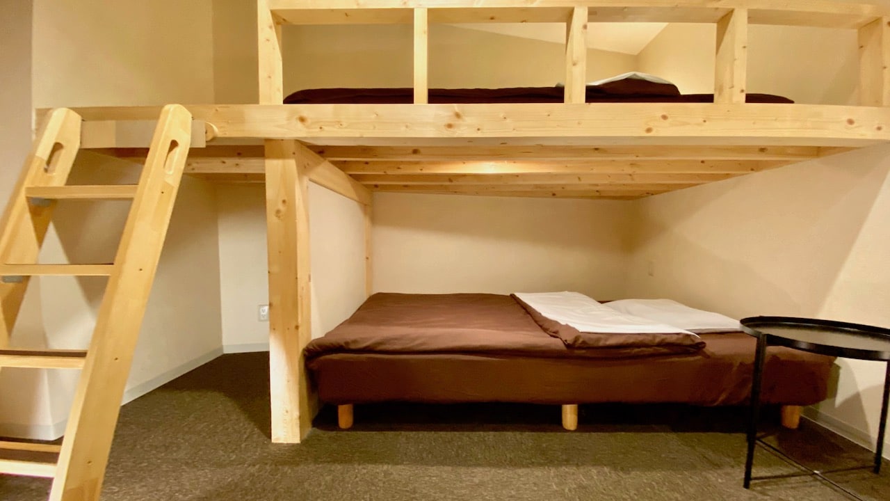 Private room for 2 people