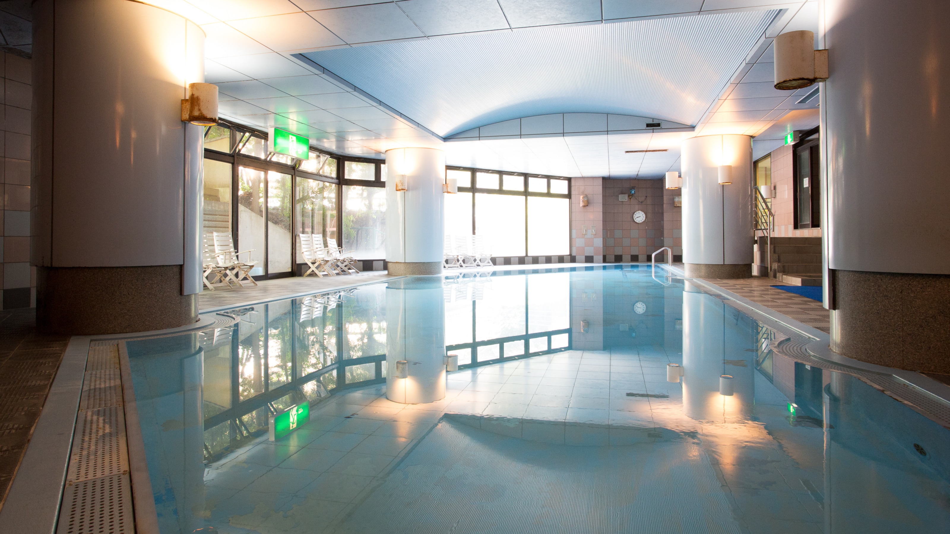 indoor pool