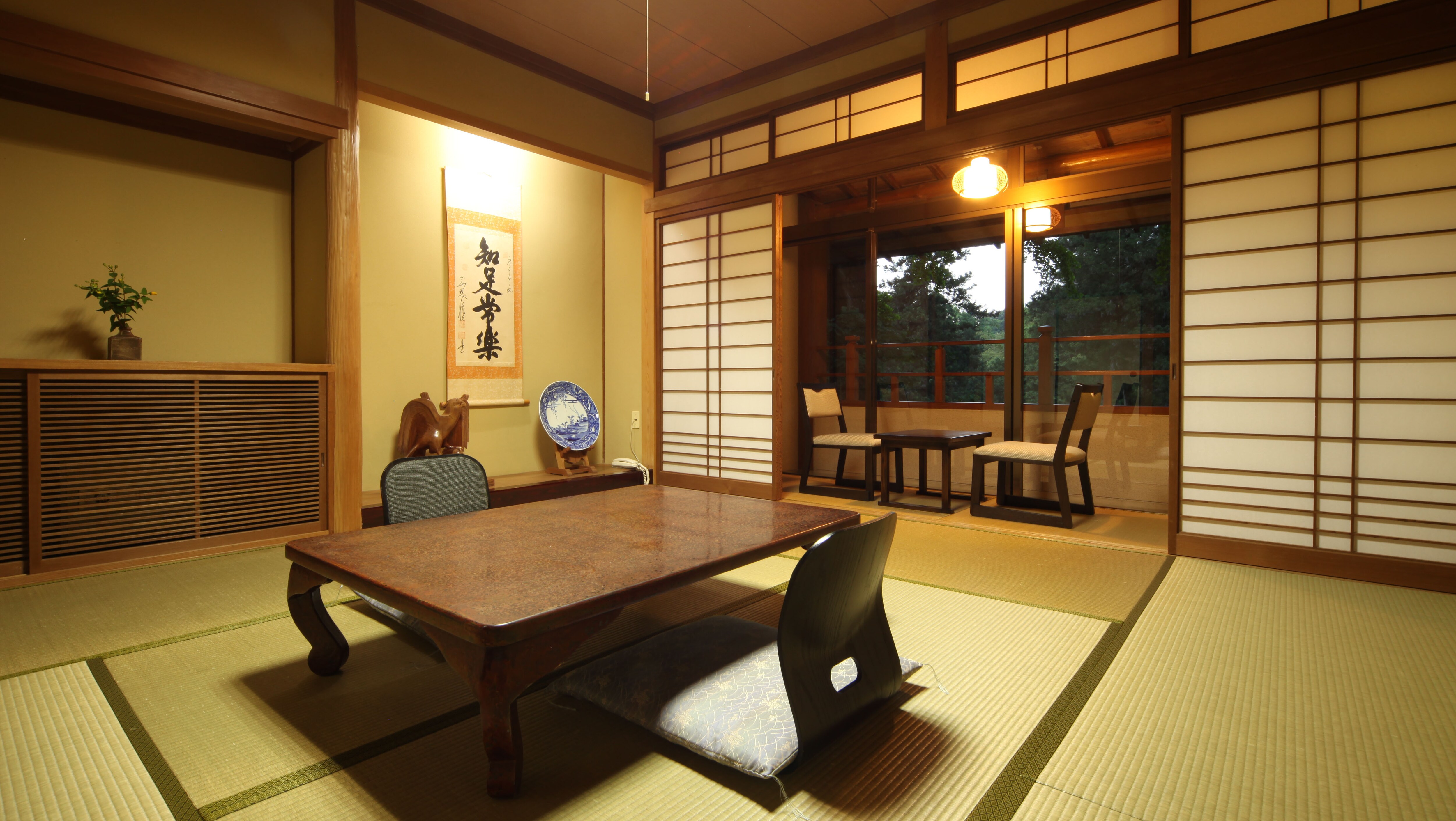 8 tatami room (3rd floor)