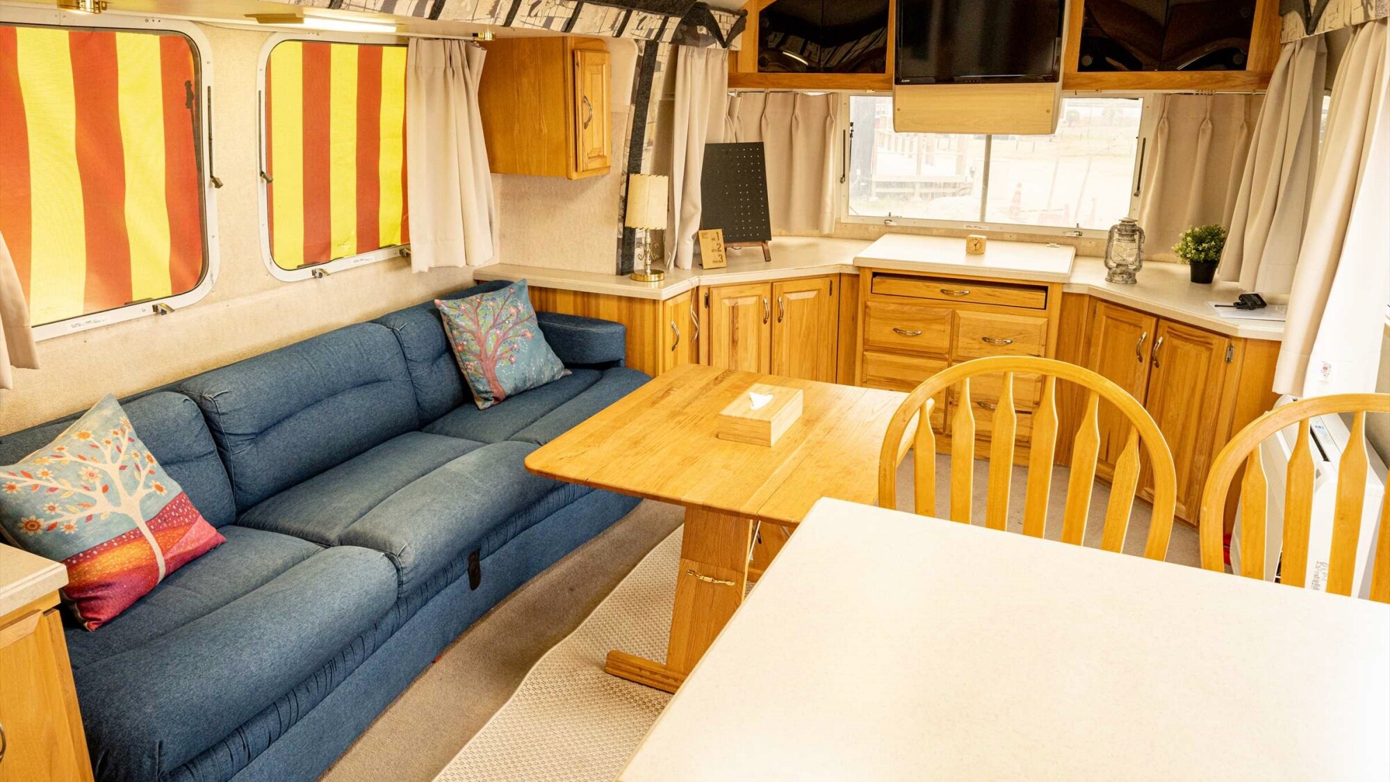[Airstream tiêu chuẩn] Nội thất