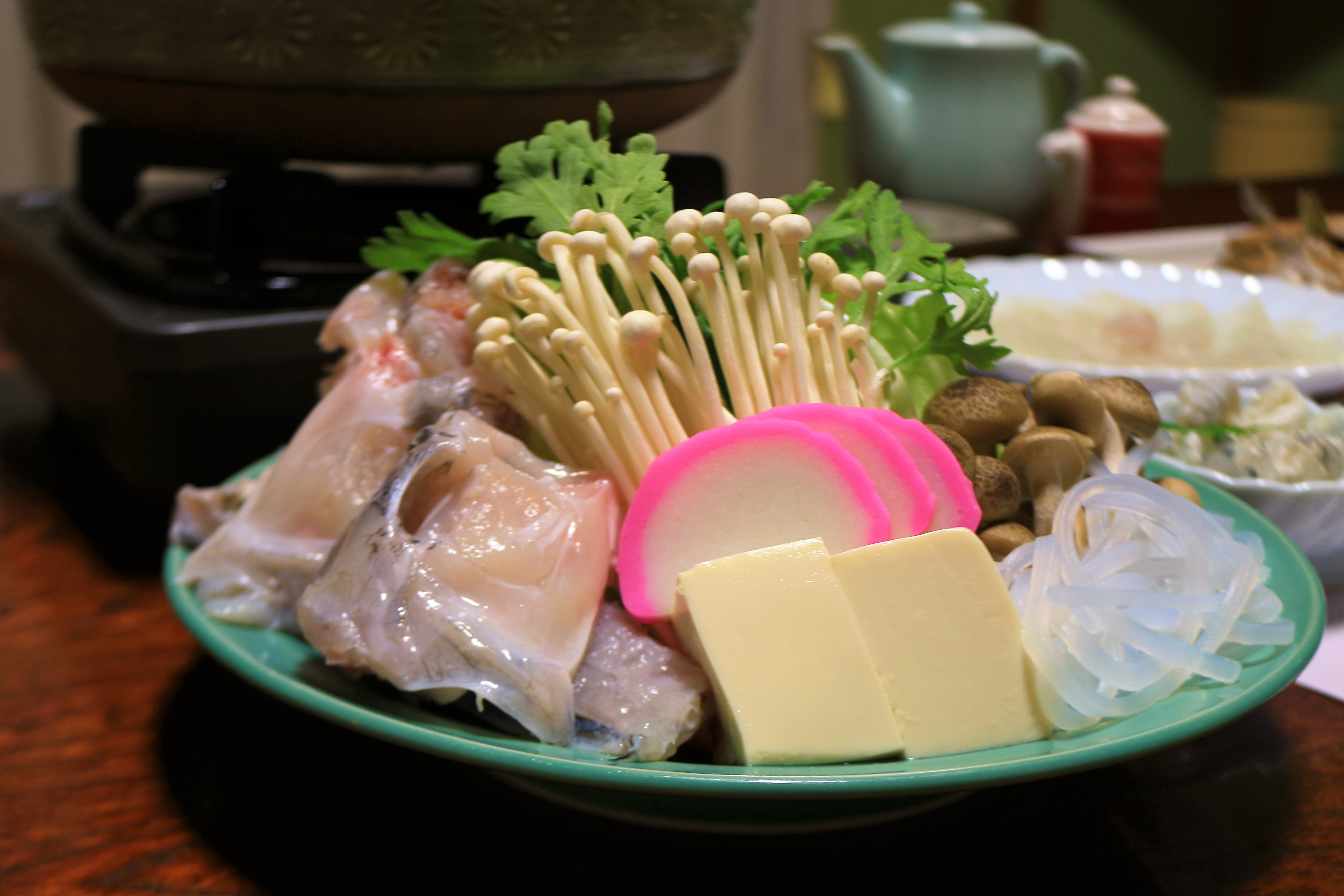 特奇里