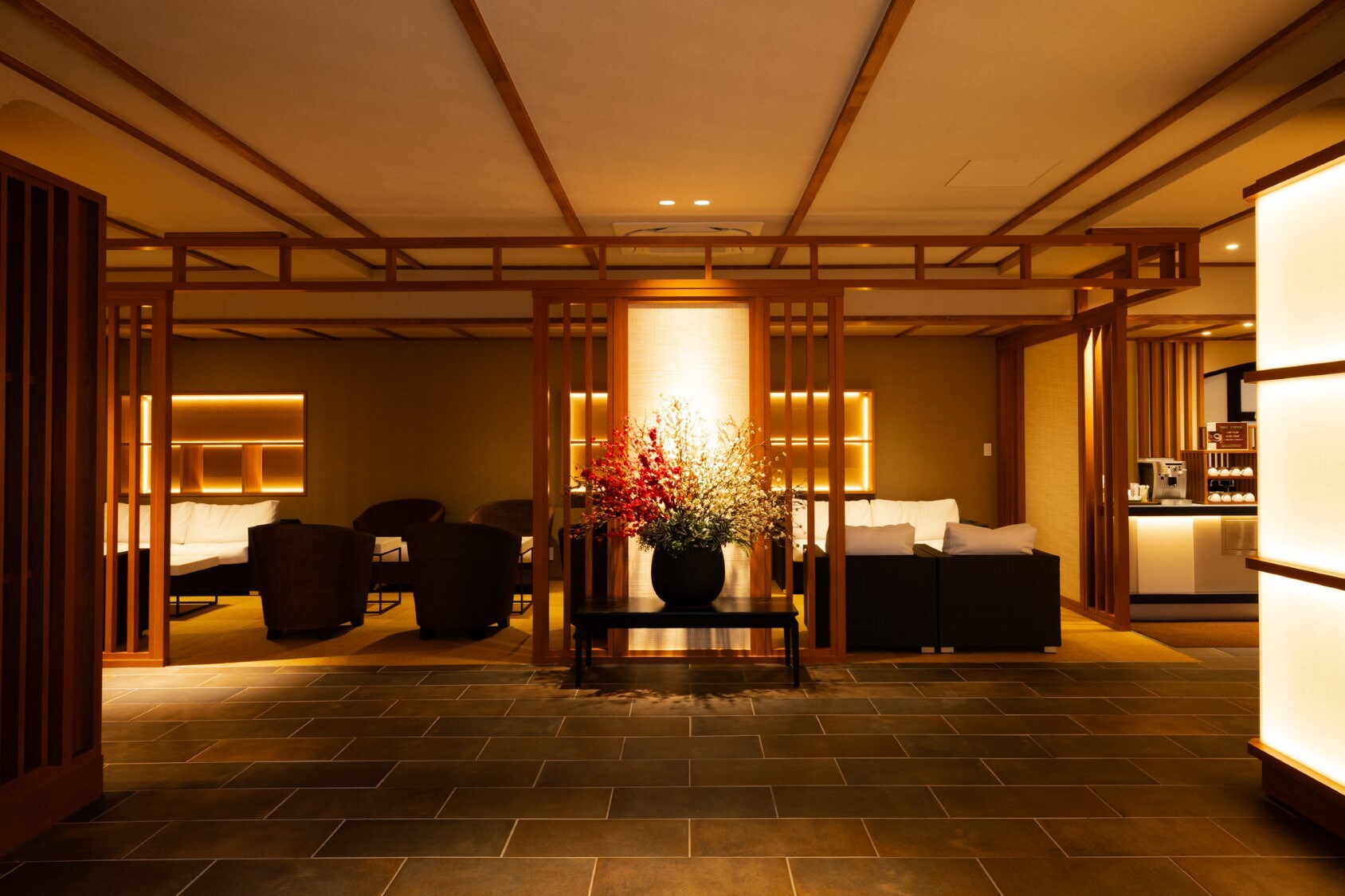 Renovated lobby in March 2024♪