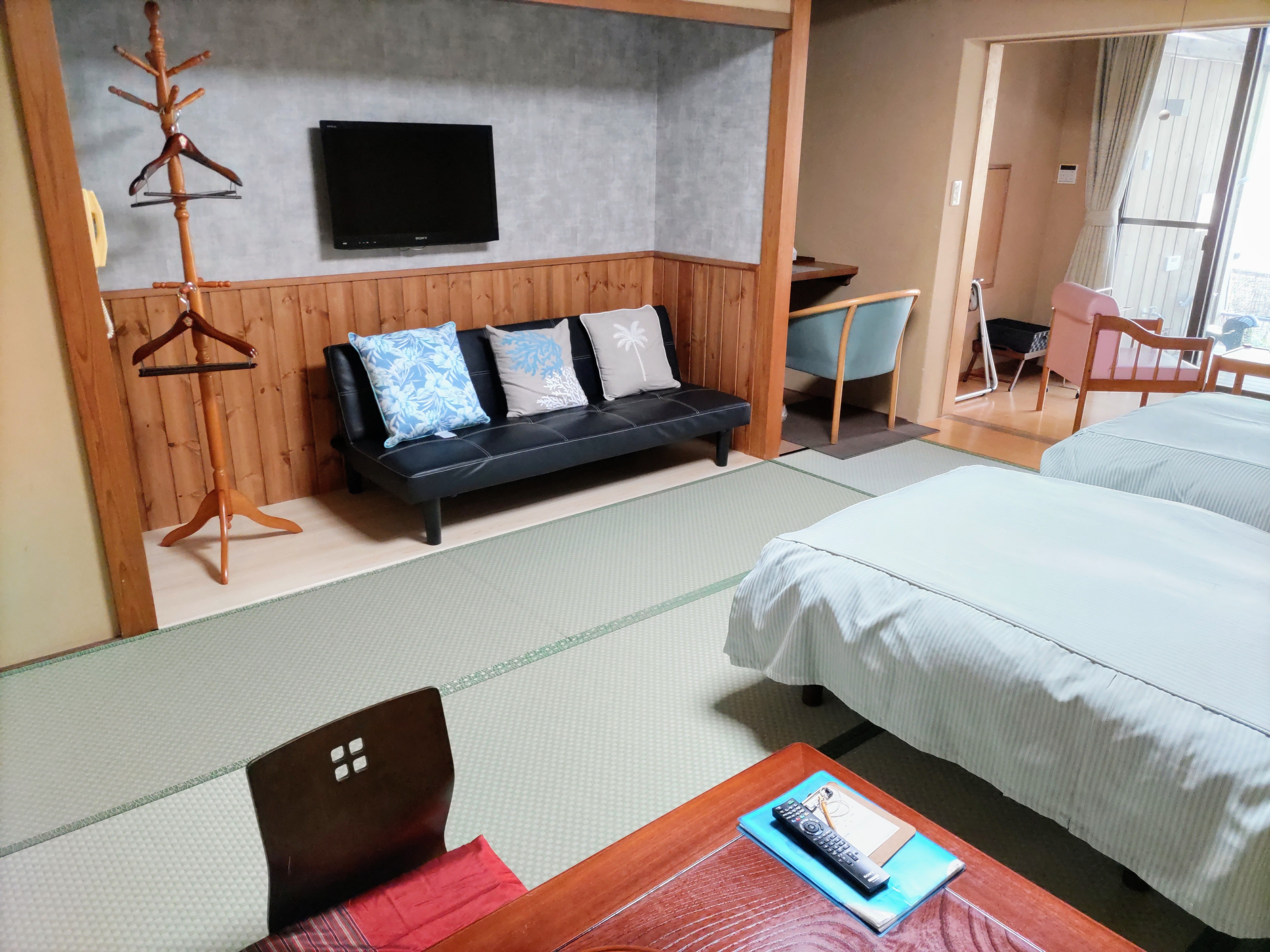 Room 1