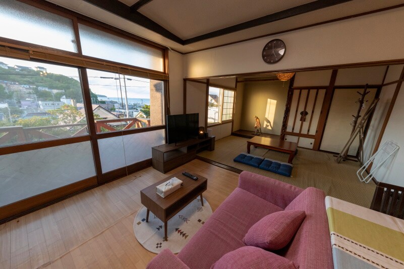 1F Living room