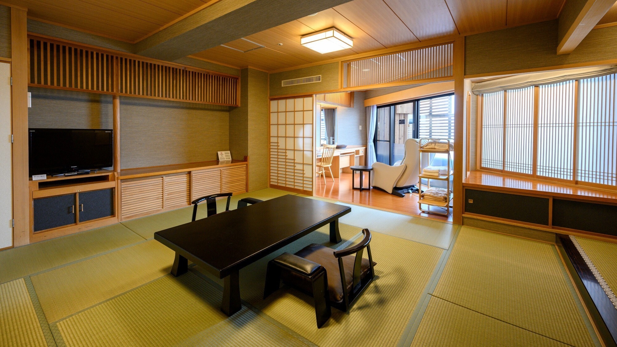 [Annex / Miyabi] 12 tatami Japanese-style room with open-air bath / Enjoy a slightly different bath from the open-air bath in the large communal bath. *For illustrative purposes only
