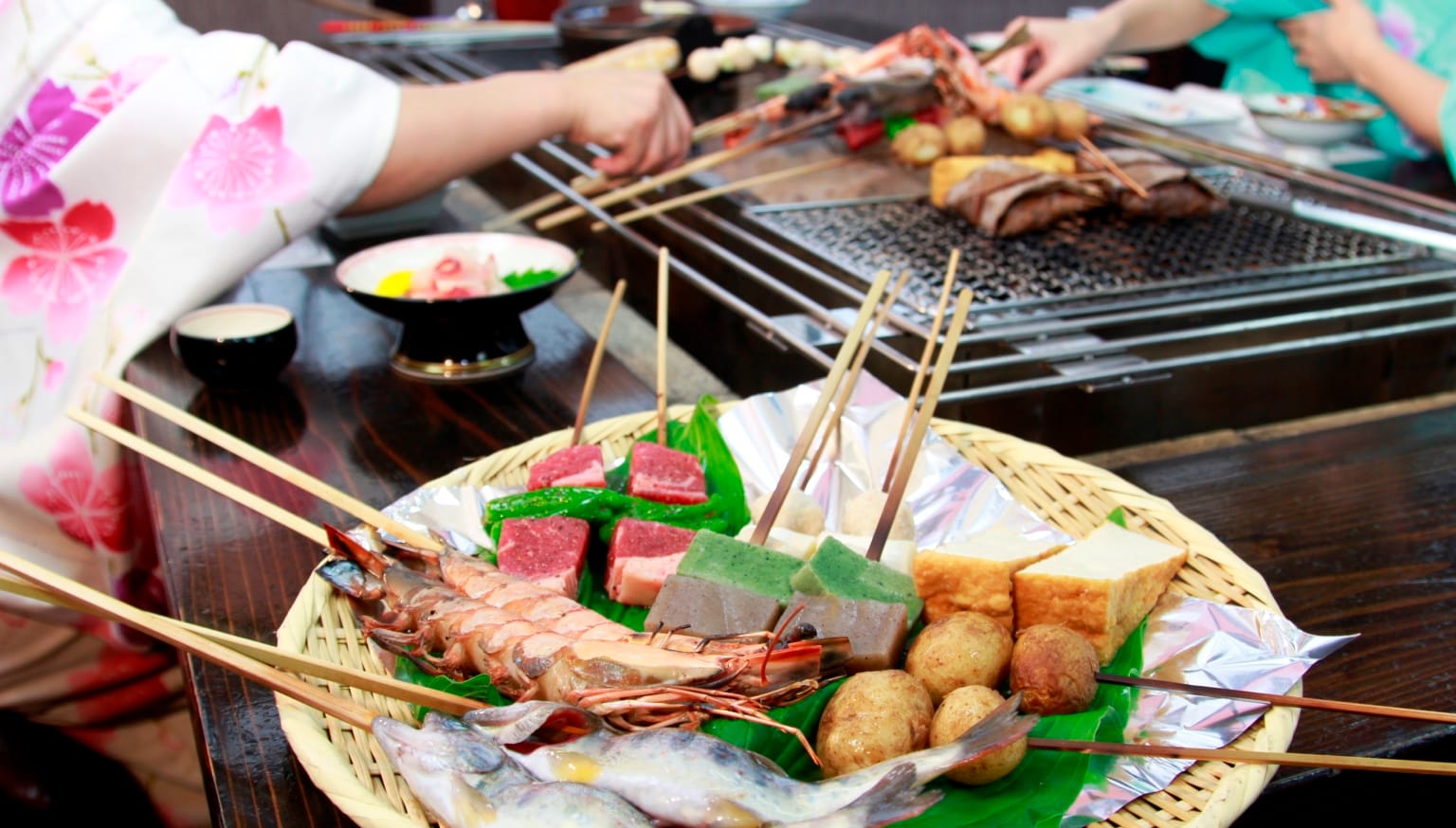 [Robatayaki course] Grilled right in front of you and served hot!