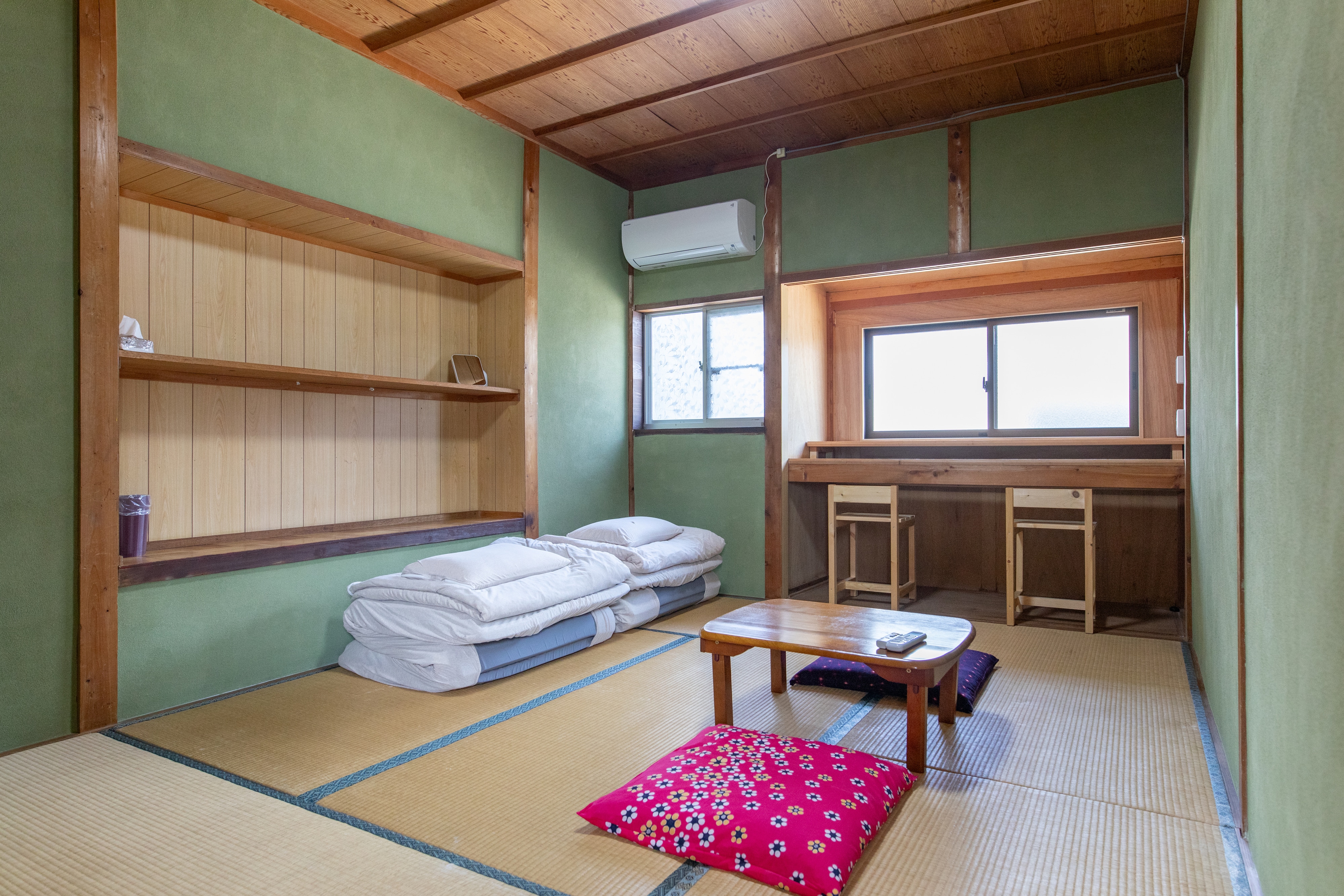Triple room 01