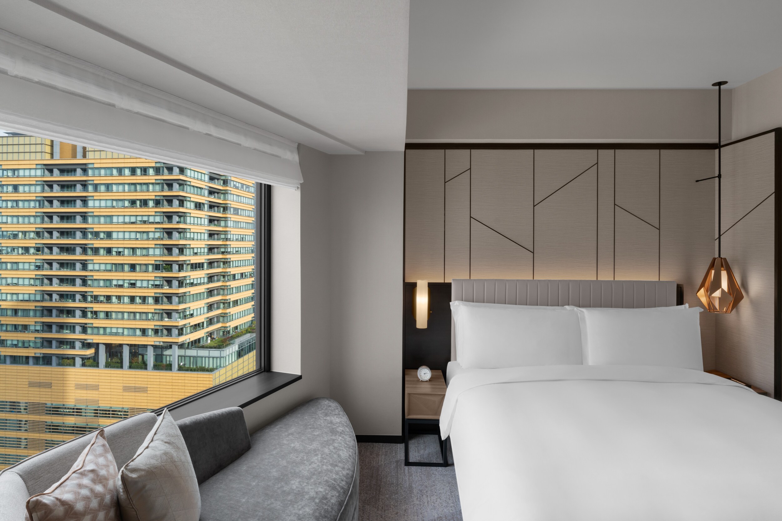 1 King Classic/Premium Club Lounge Access dengan Bak Mandi