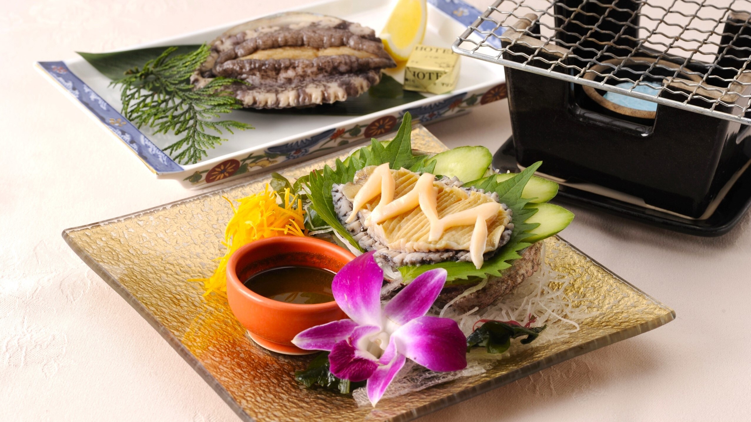 Abalone dishes (can be ordered in advance)