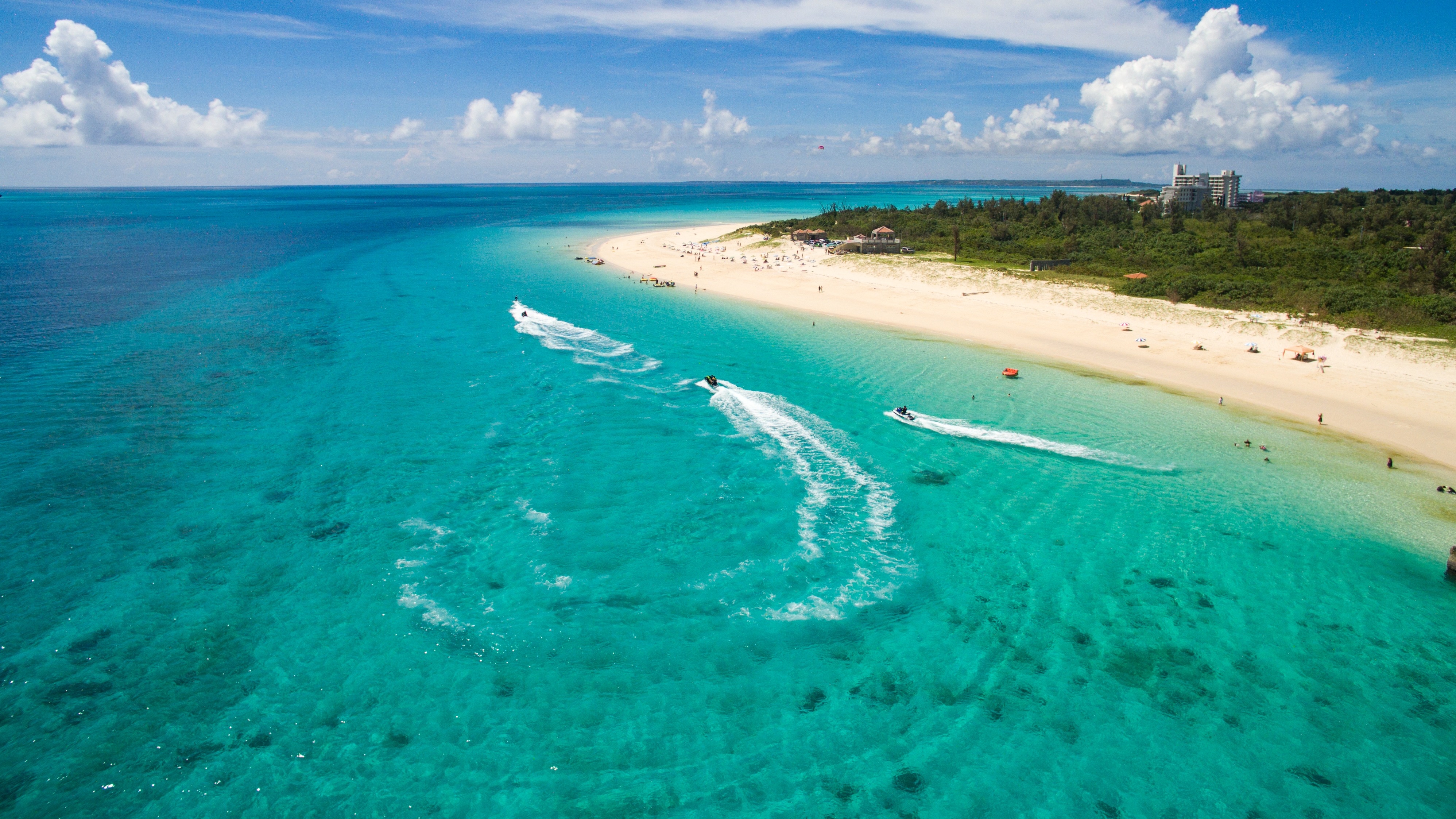 Yonaha Maehama Beach