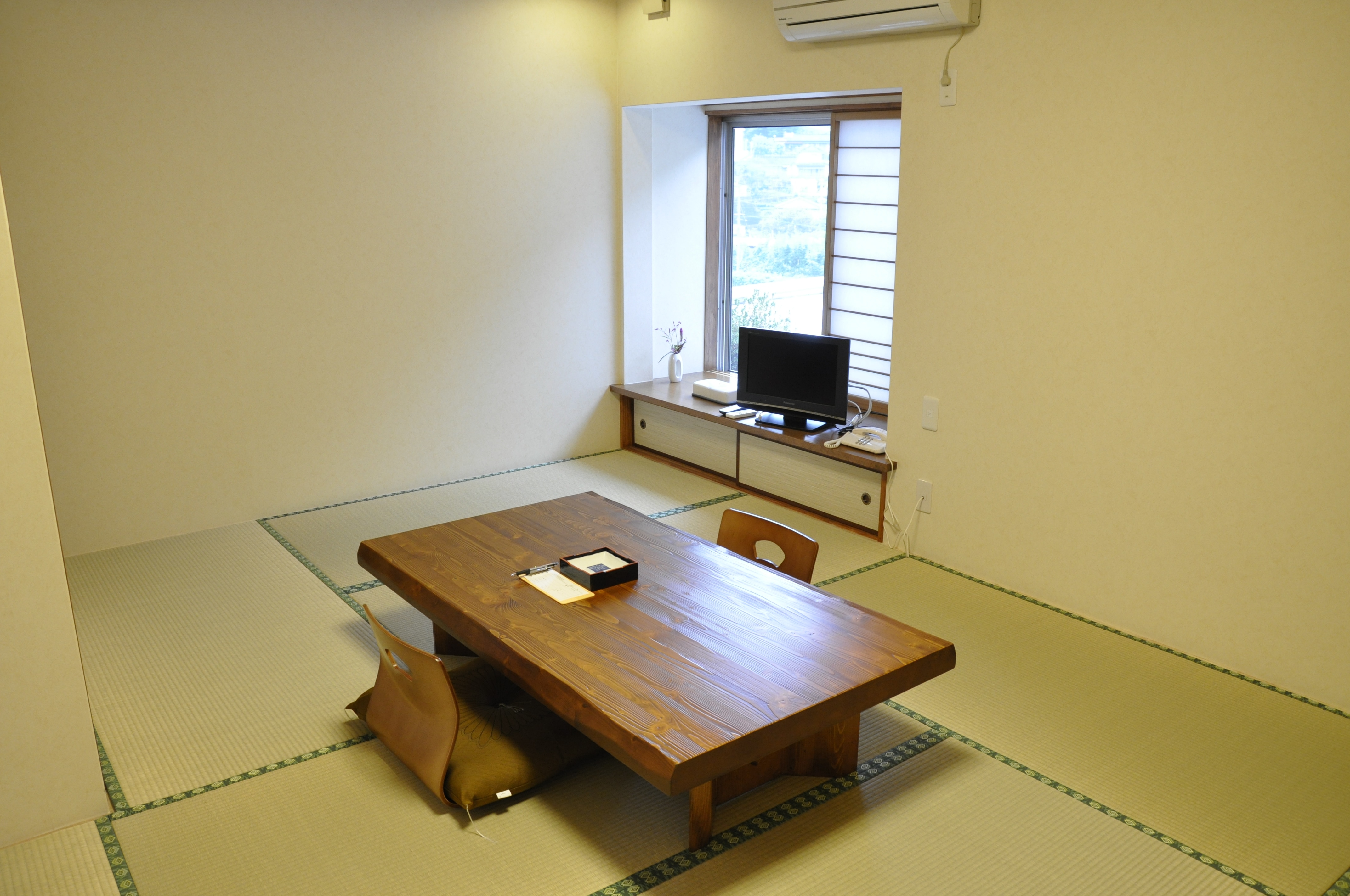 Contoh kamar tamu