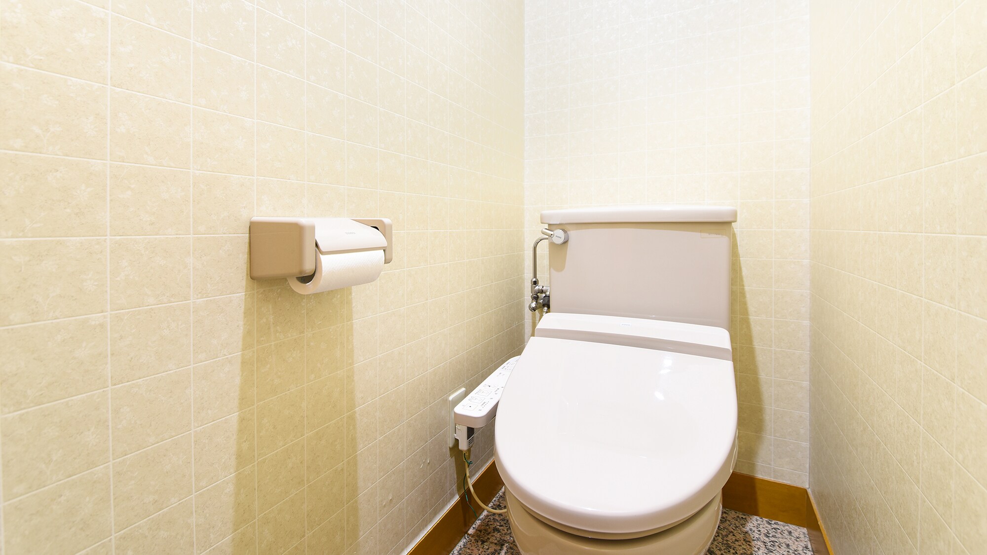 *Example of guest room: Each room has a toilet with a washing machine.