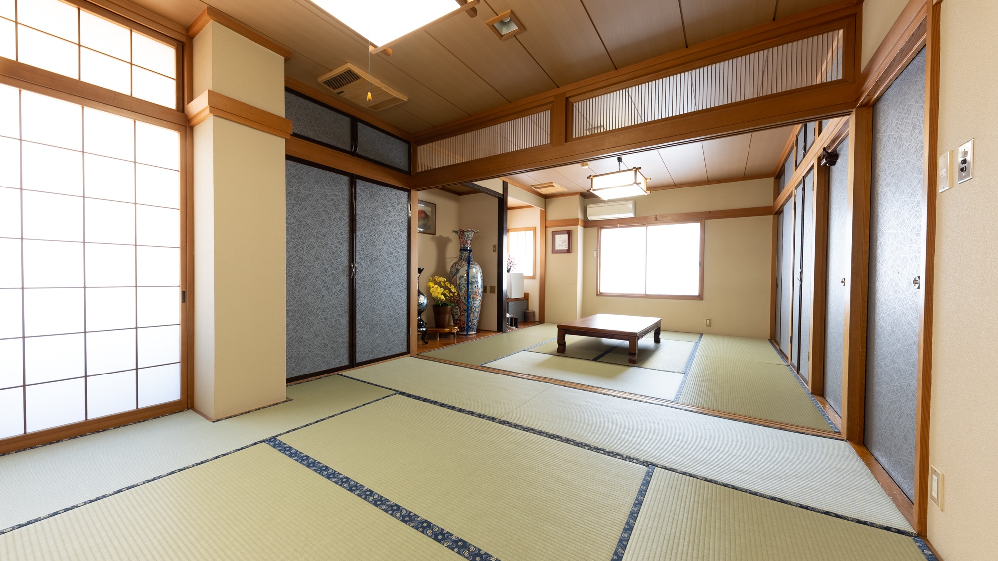 Kamar [Kamar keluarga bergaya Jepang]