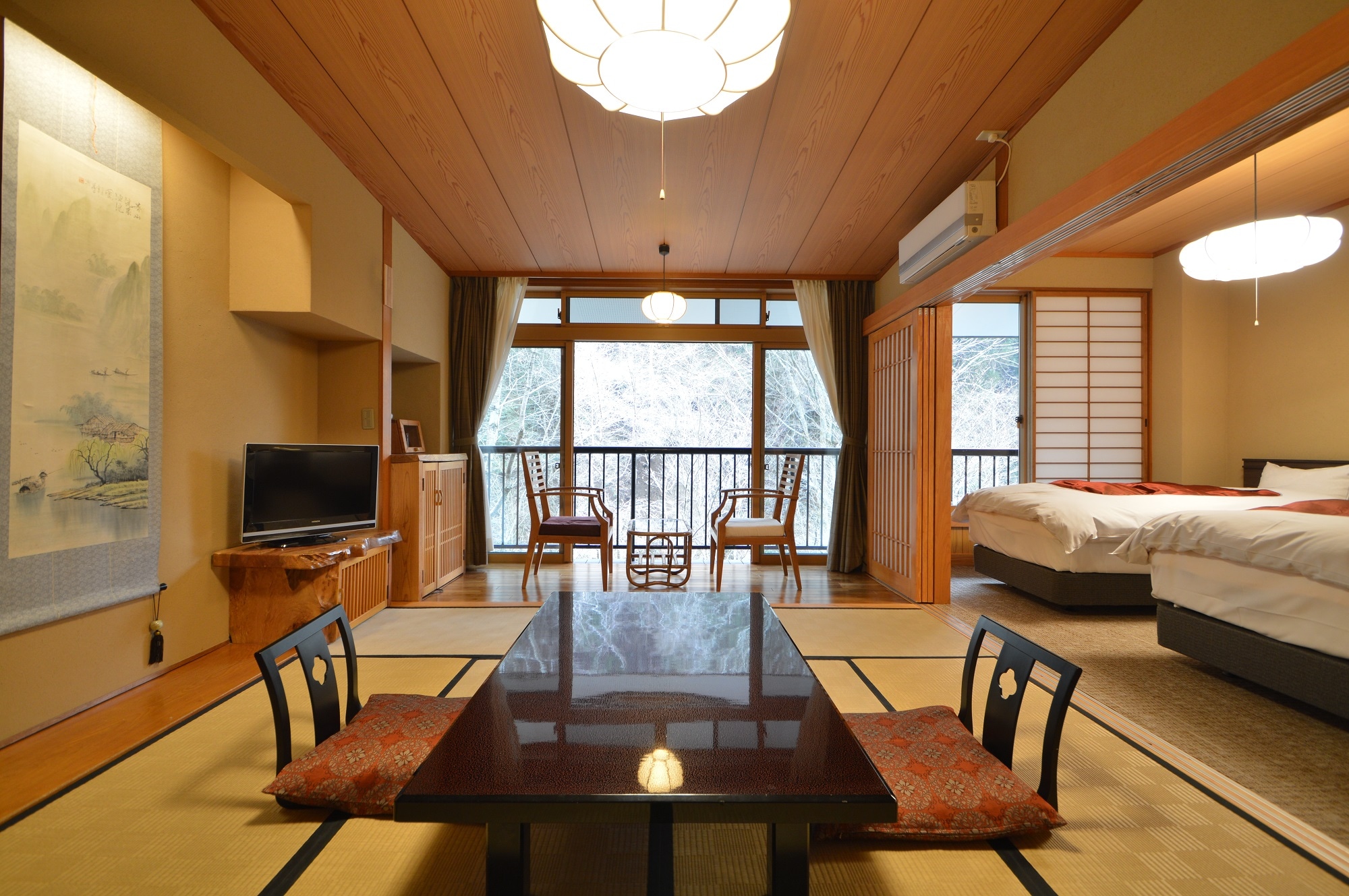Main building, river side, 2nd floor, 2-room Japanese-Western room (6-person capacity)