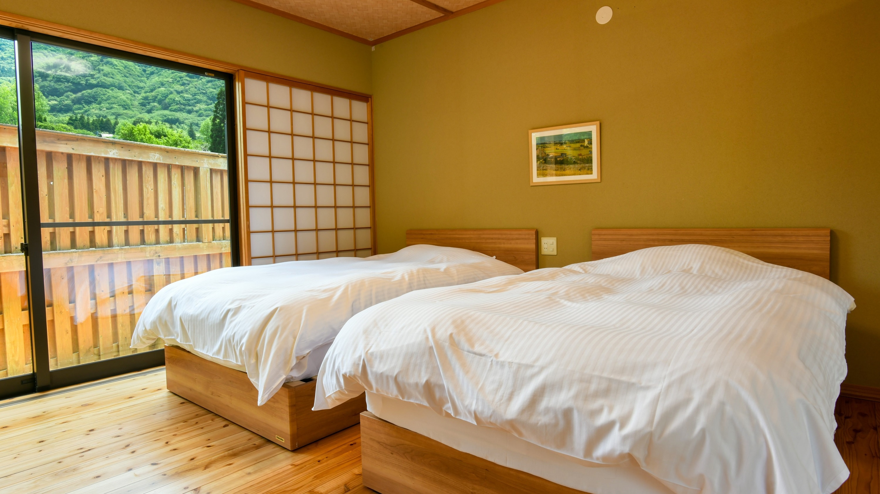 Guest room "Good luck, wisdom, sky"