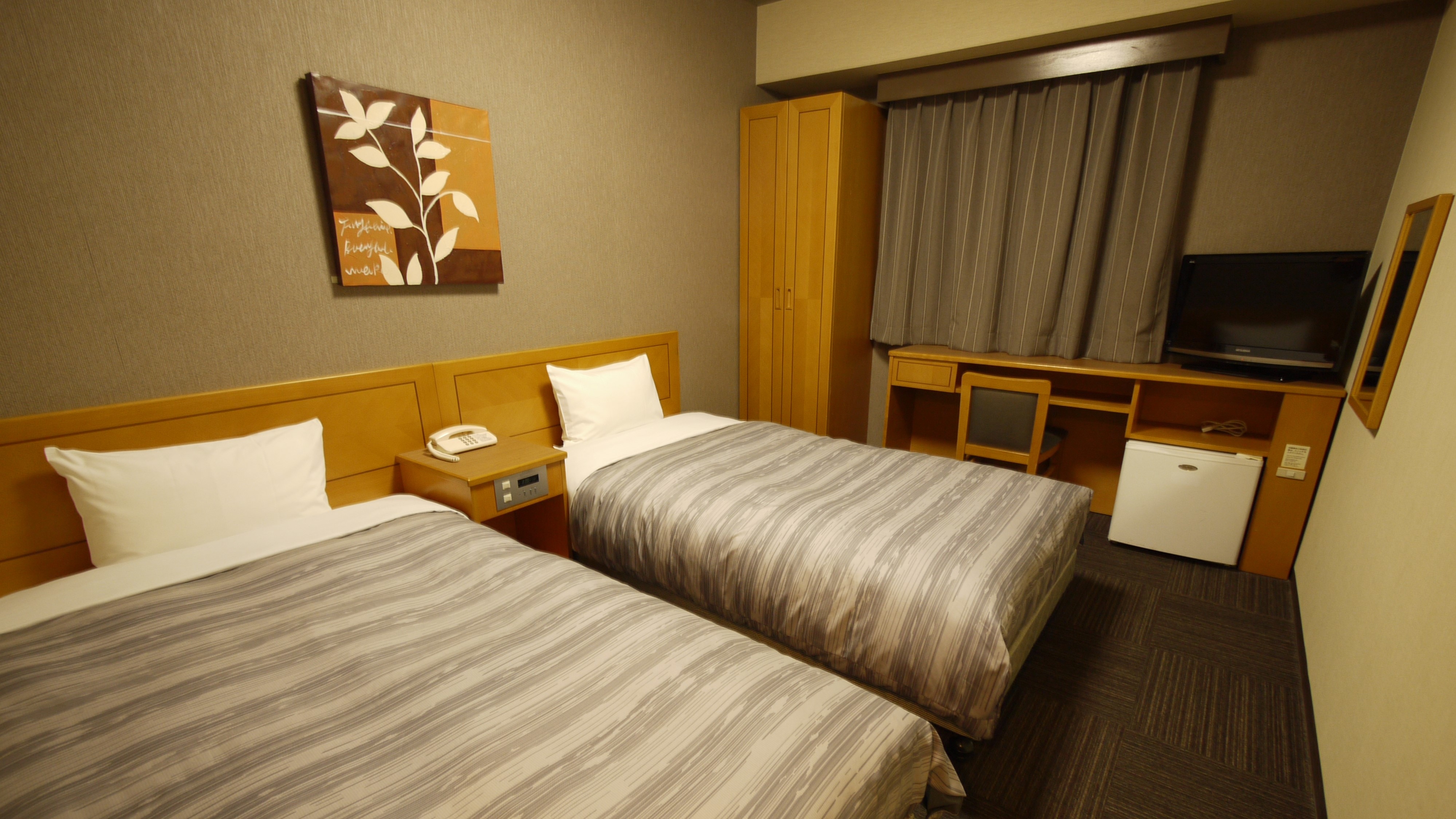 Twin room (approx. 14㎡) convenient for family trips