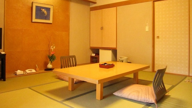 Hakusuikan Japanese-style room