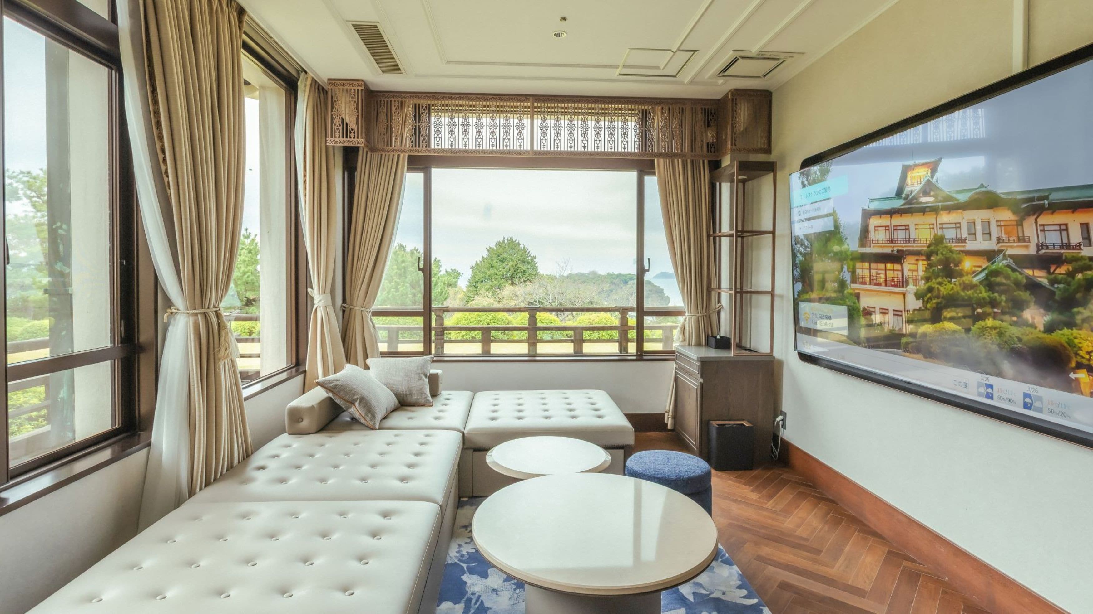 Ocean view suite
