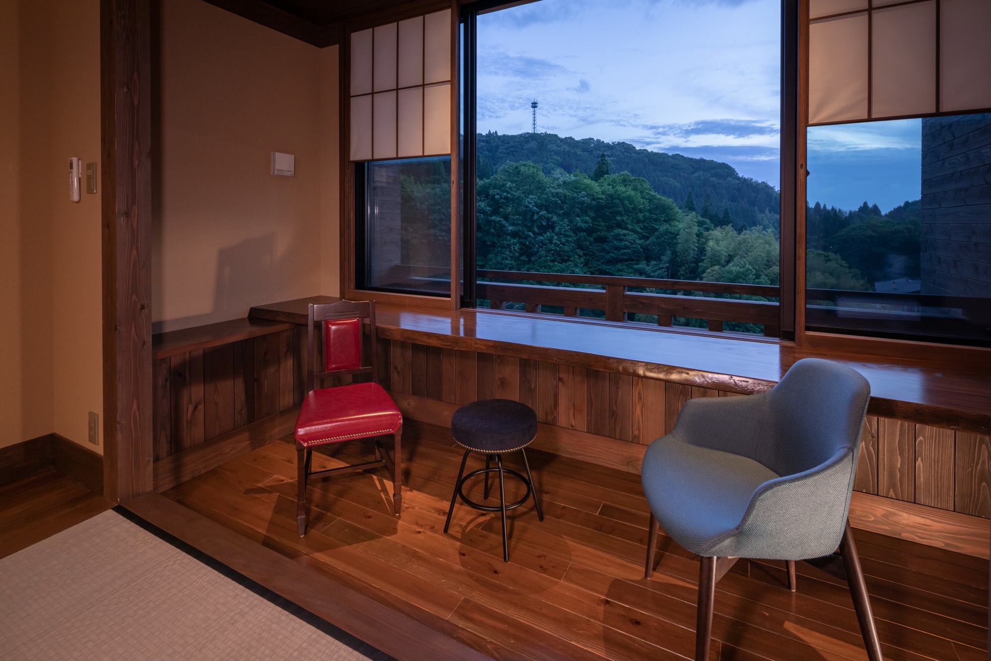 Standard guest room veranda counter