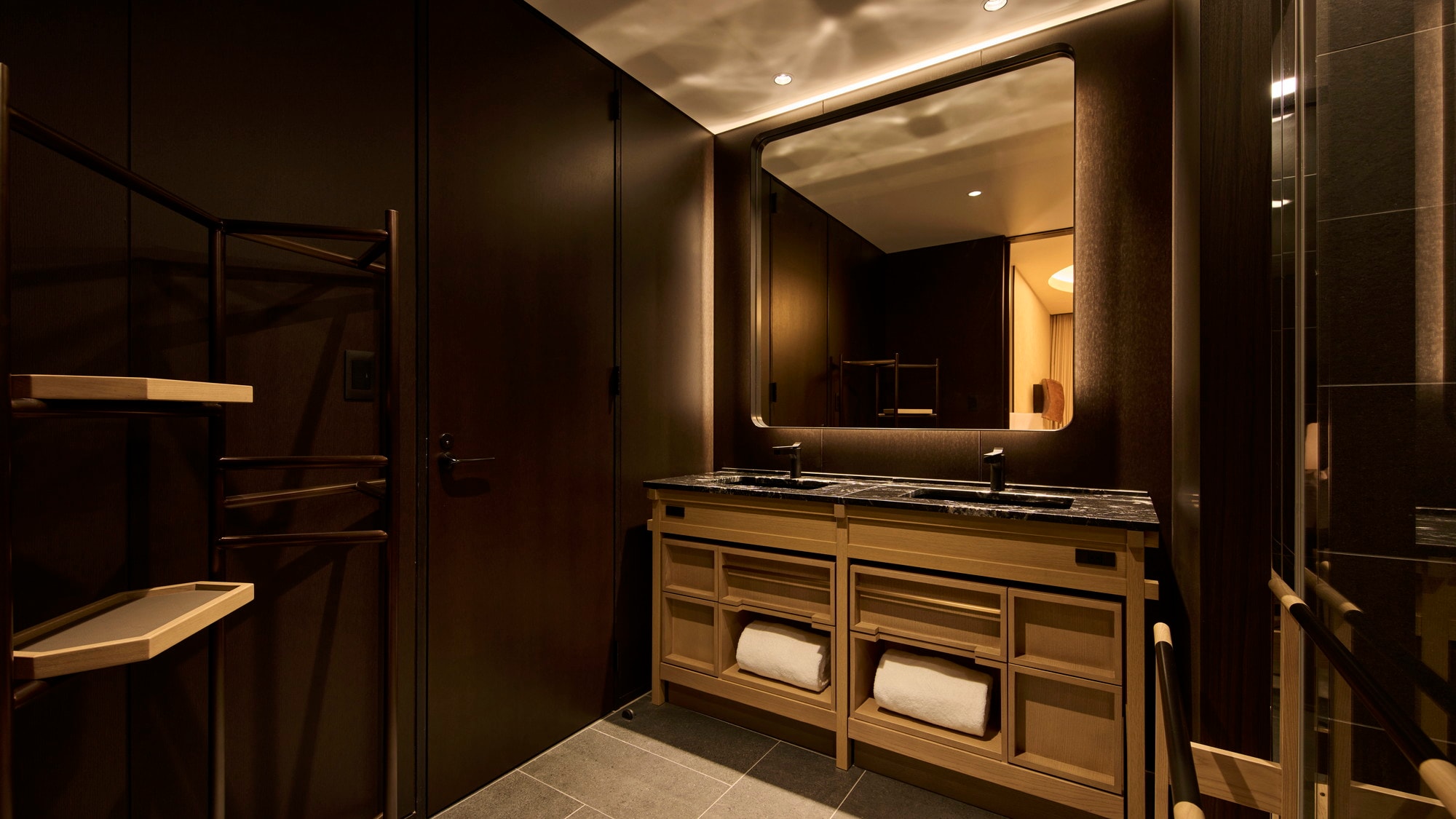 Iconic Suite [Timeless] (89,4㎡, tầng 32) [Không hút thuốc] Hình ảnh