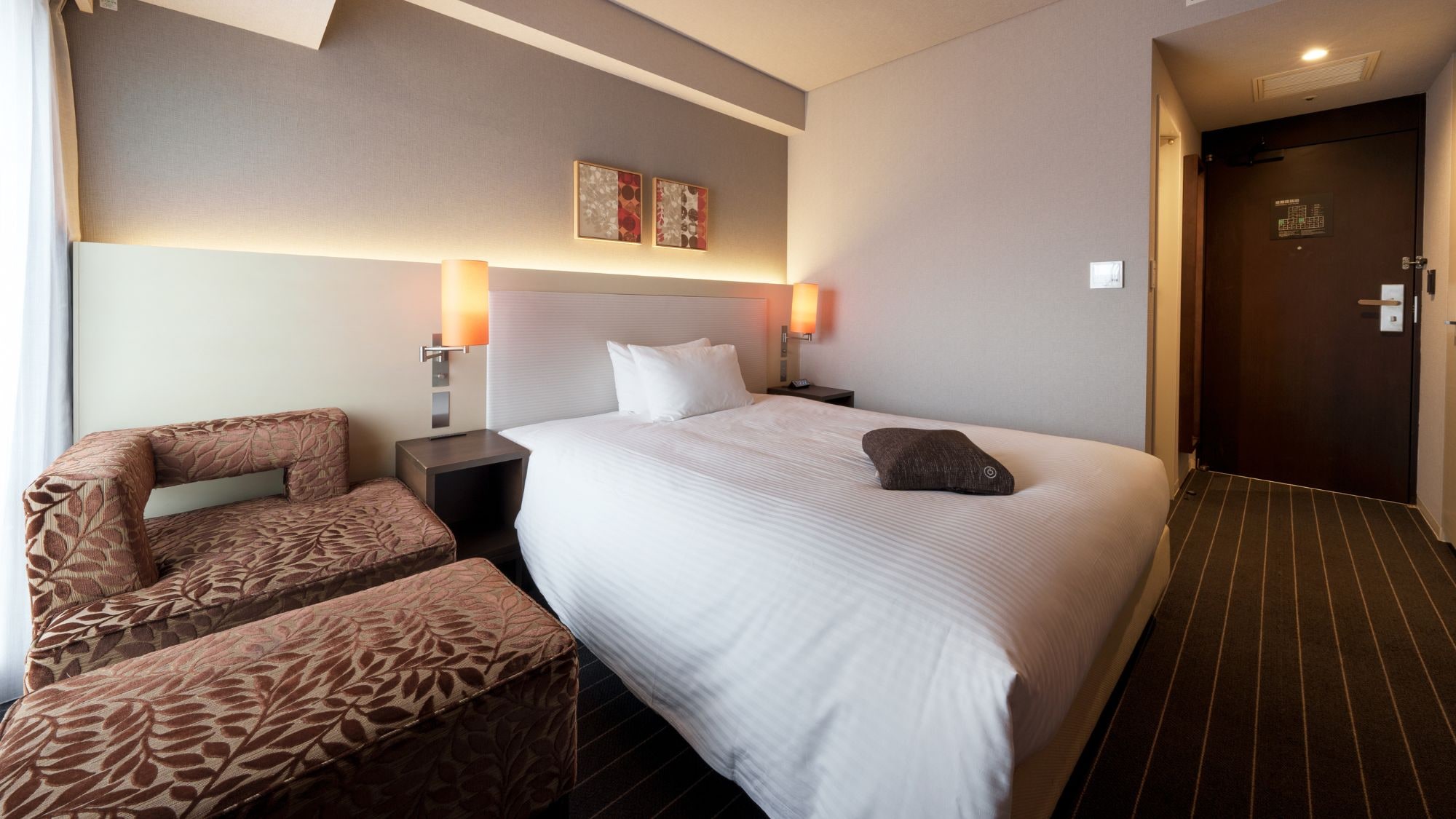 릴랙스 더블룸 일례｜18평미/침대폭 160cm/금연