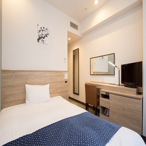 Double room (1 person) [13㎡/140cm Polka dot pattern]