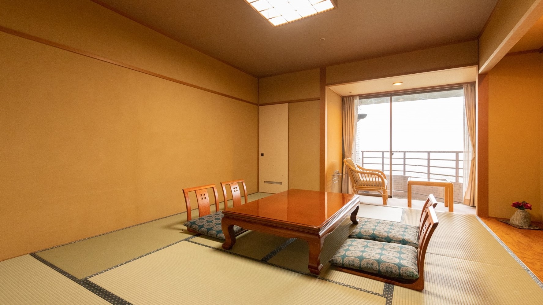  << ห้ามสูบบุหรี่ >> ห้องสไตล์ญี่ปุ่นชั้นบนสุด [ห้องพร้อมอ่างอาบน้ำ] (ฝั่งฮิเมะคาวะ)