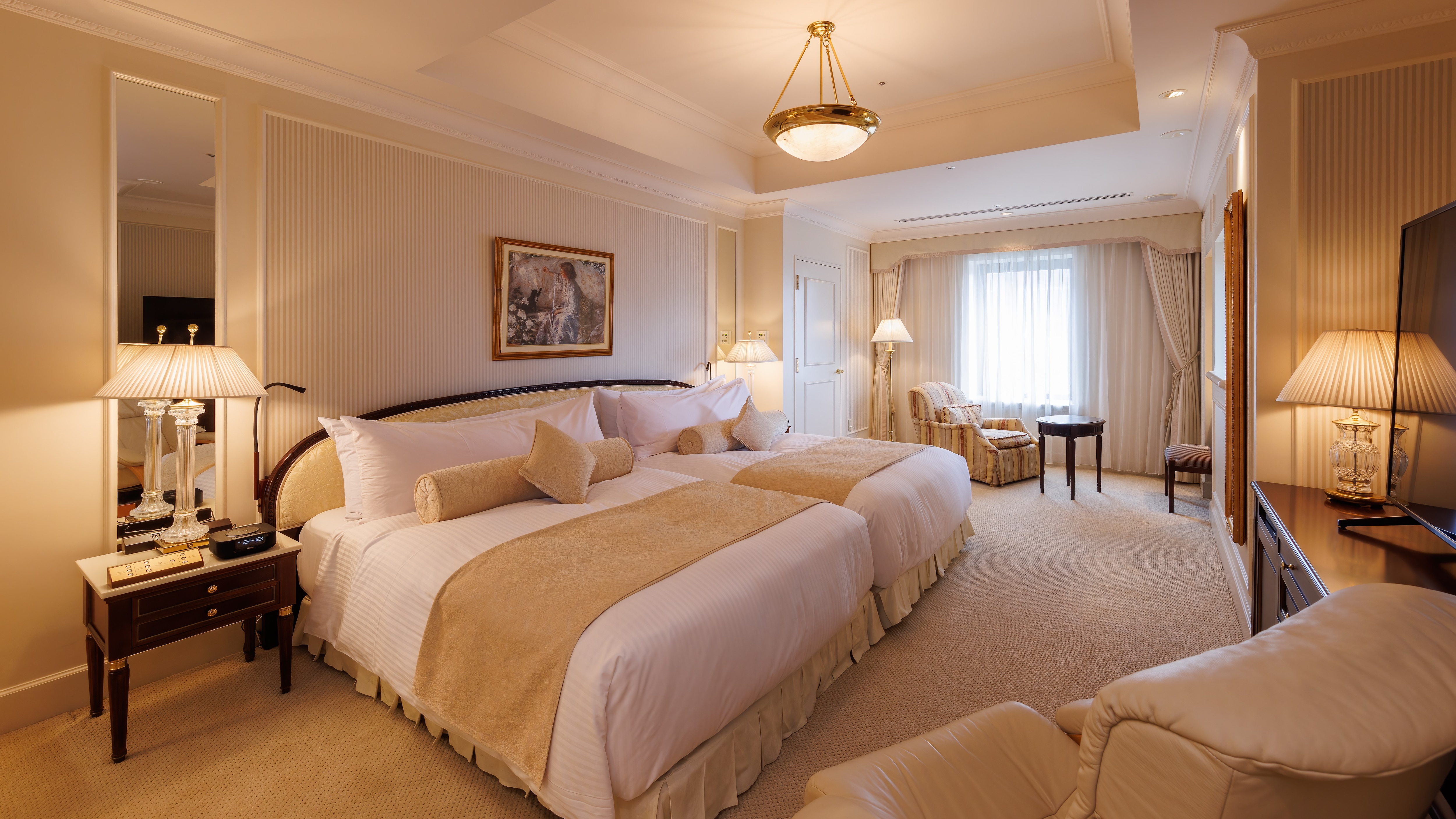 【프르미에르 플로어】19・20층 팔레 스위트・침대(84평미)