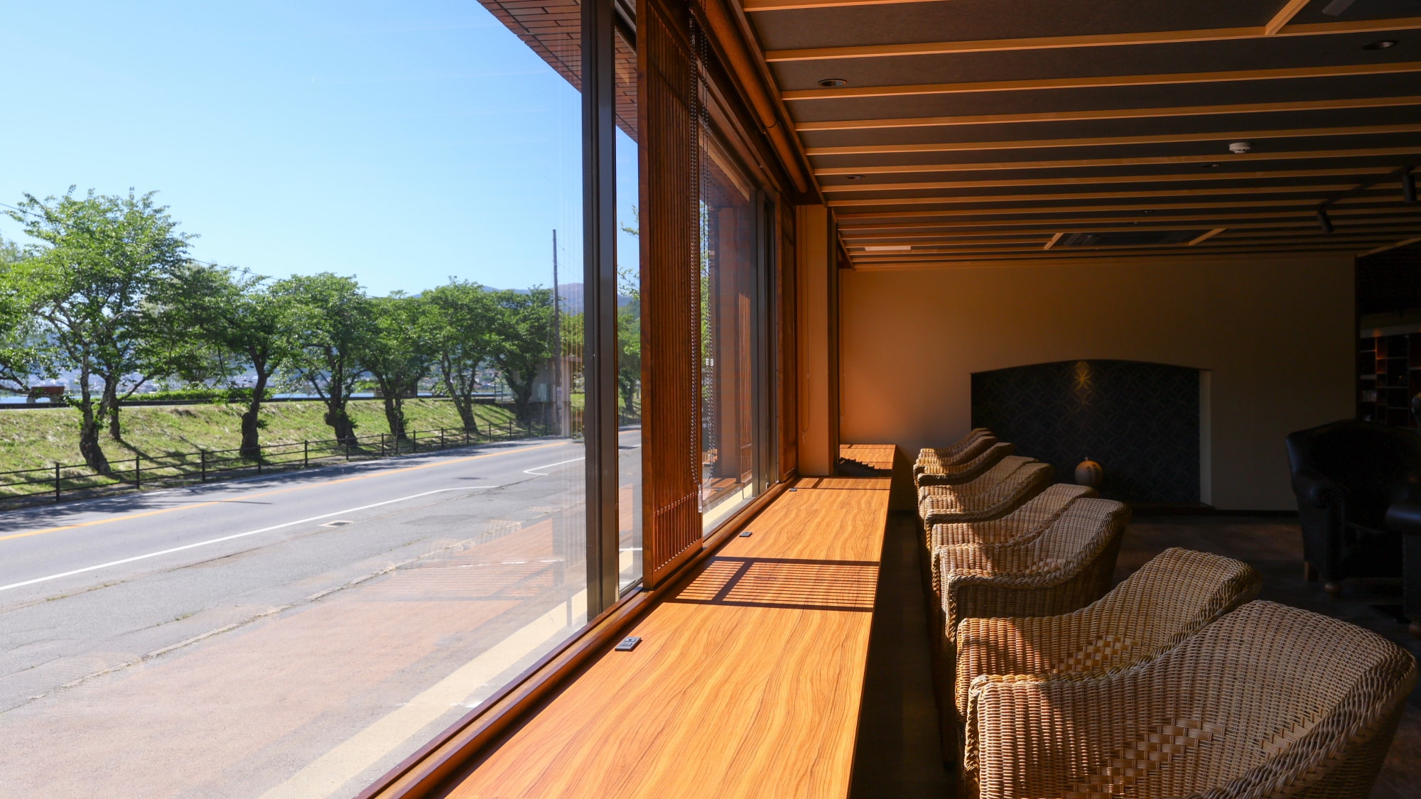 [Lounge]