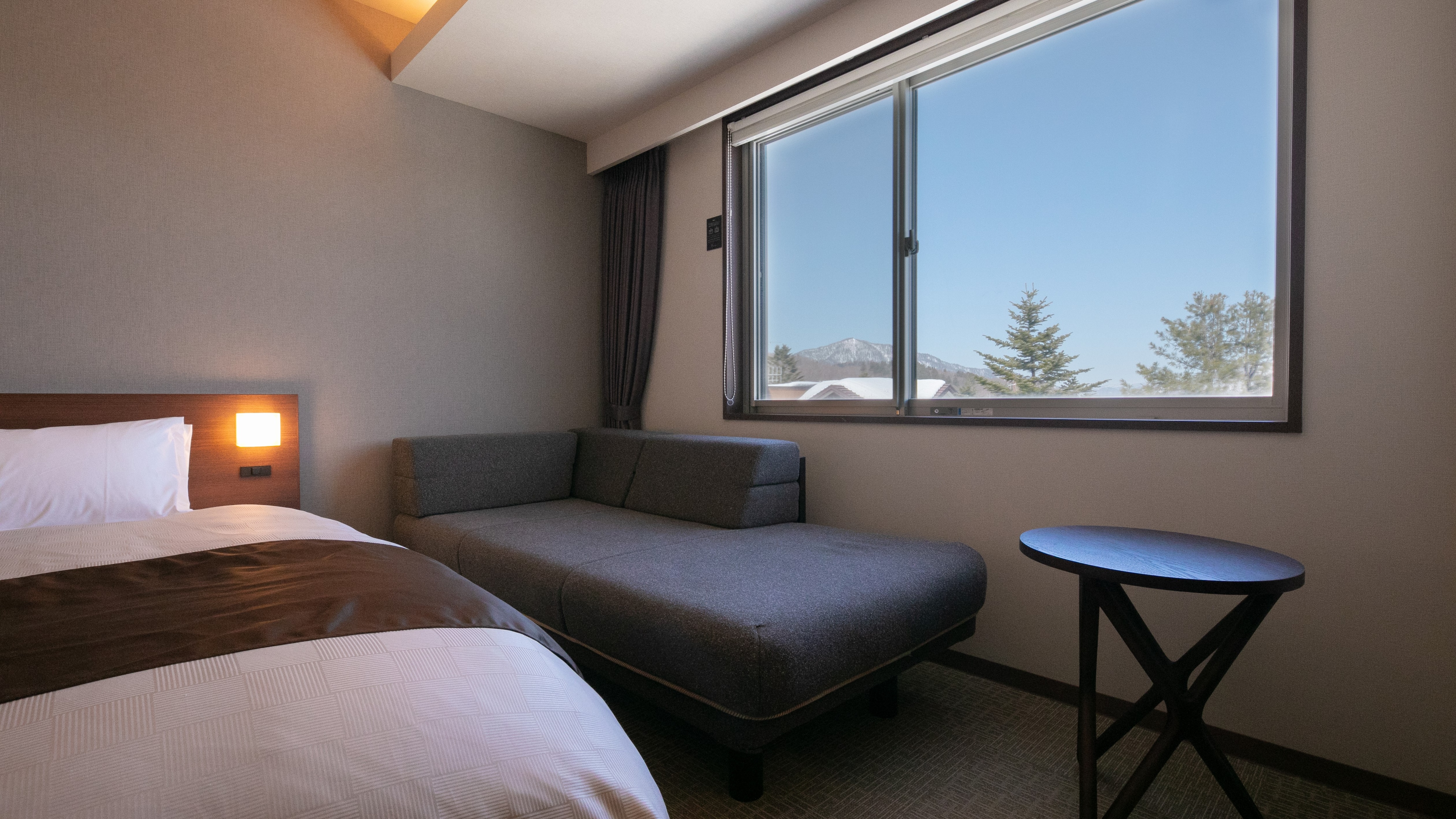 Triple room