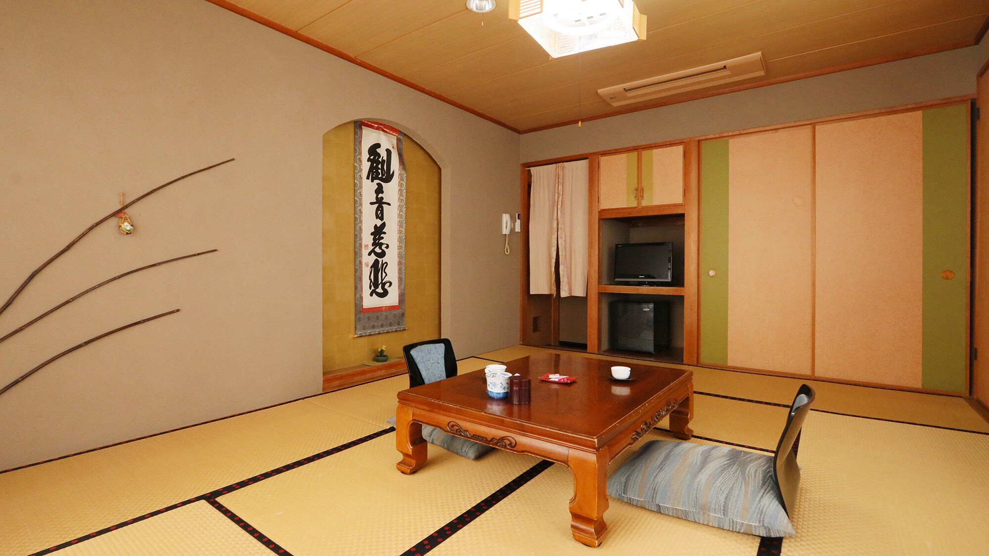 Kamar bergaya Jepang 10 tikar tatami - Jurojin -