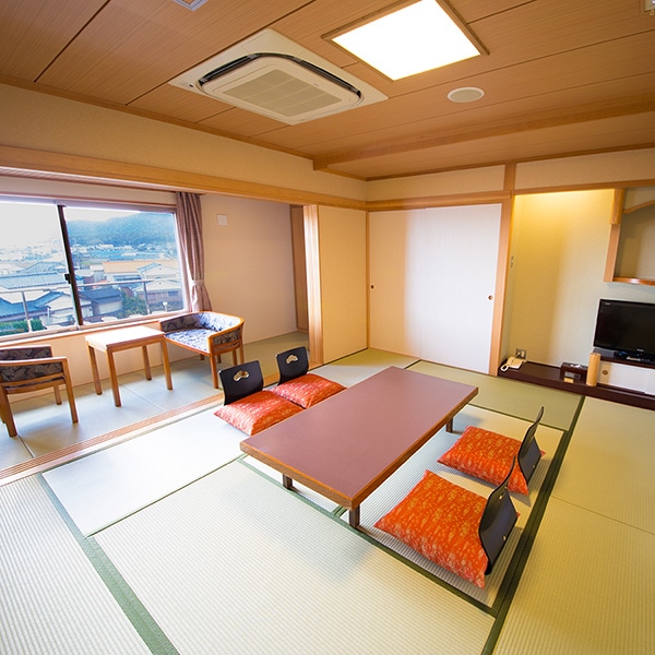 Kamar bergaya Jepang 10 tikar tatami (sisi kota / laut tidak terlihat) Dilarang merokok